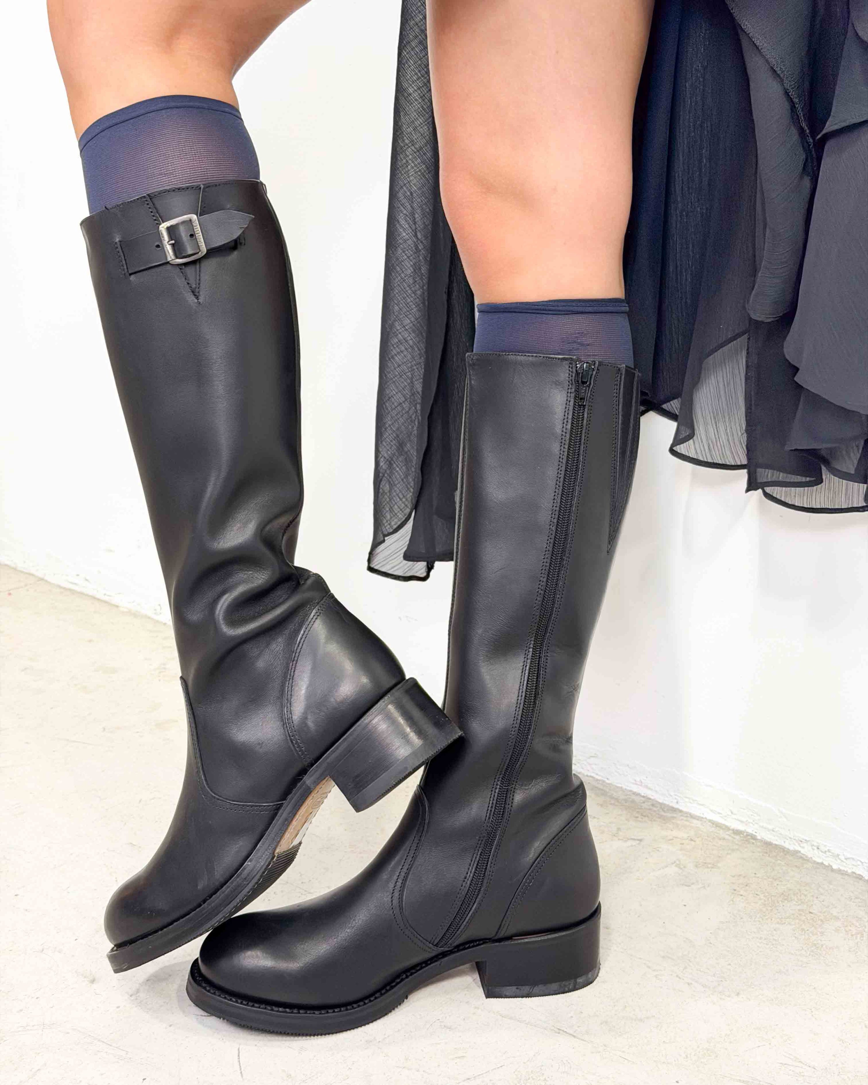 The katherine leather boots
