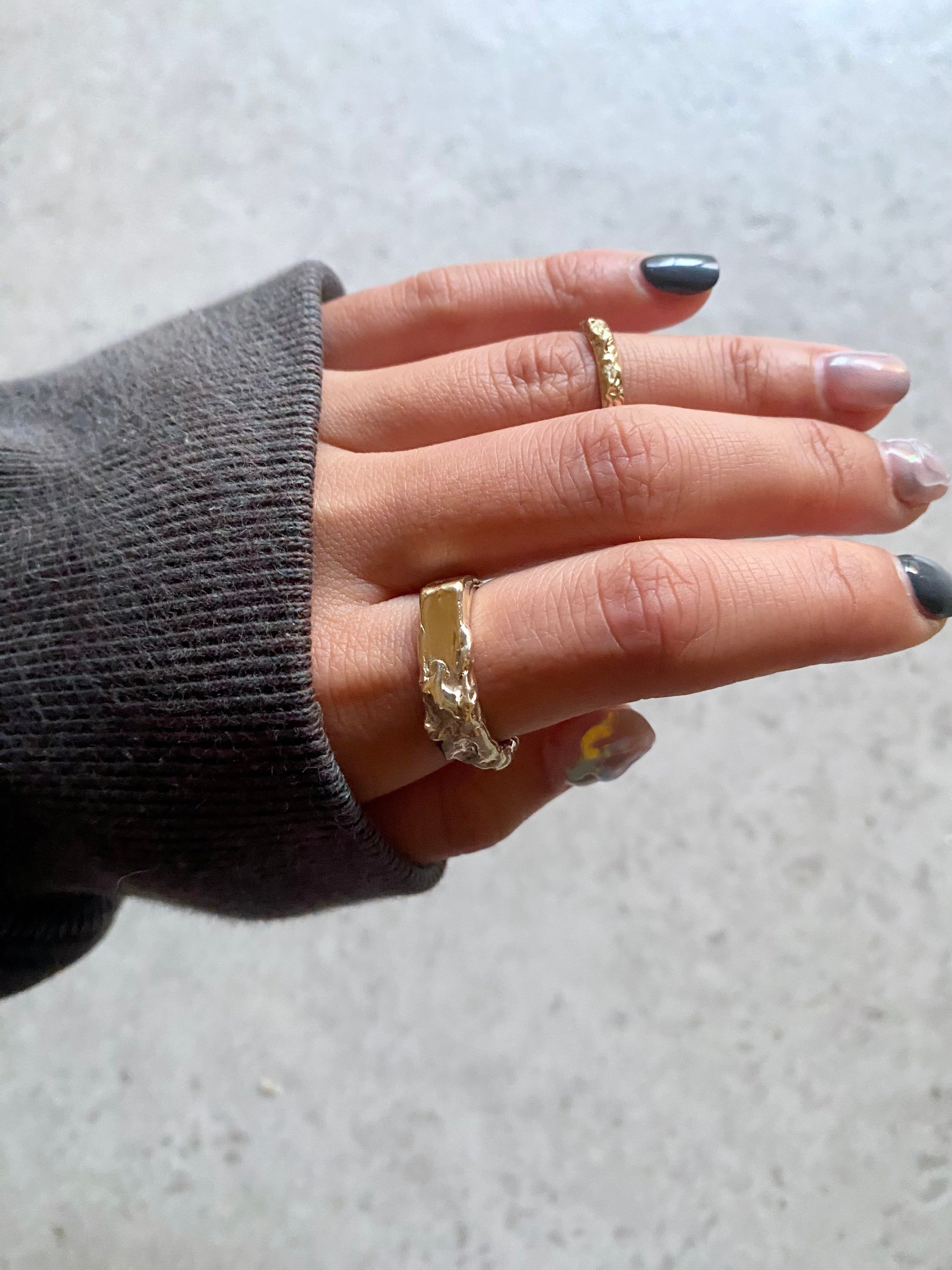 Melting away ring - gold