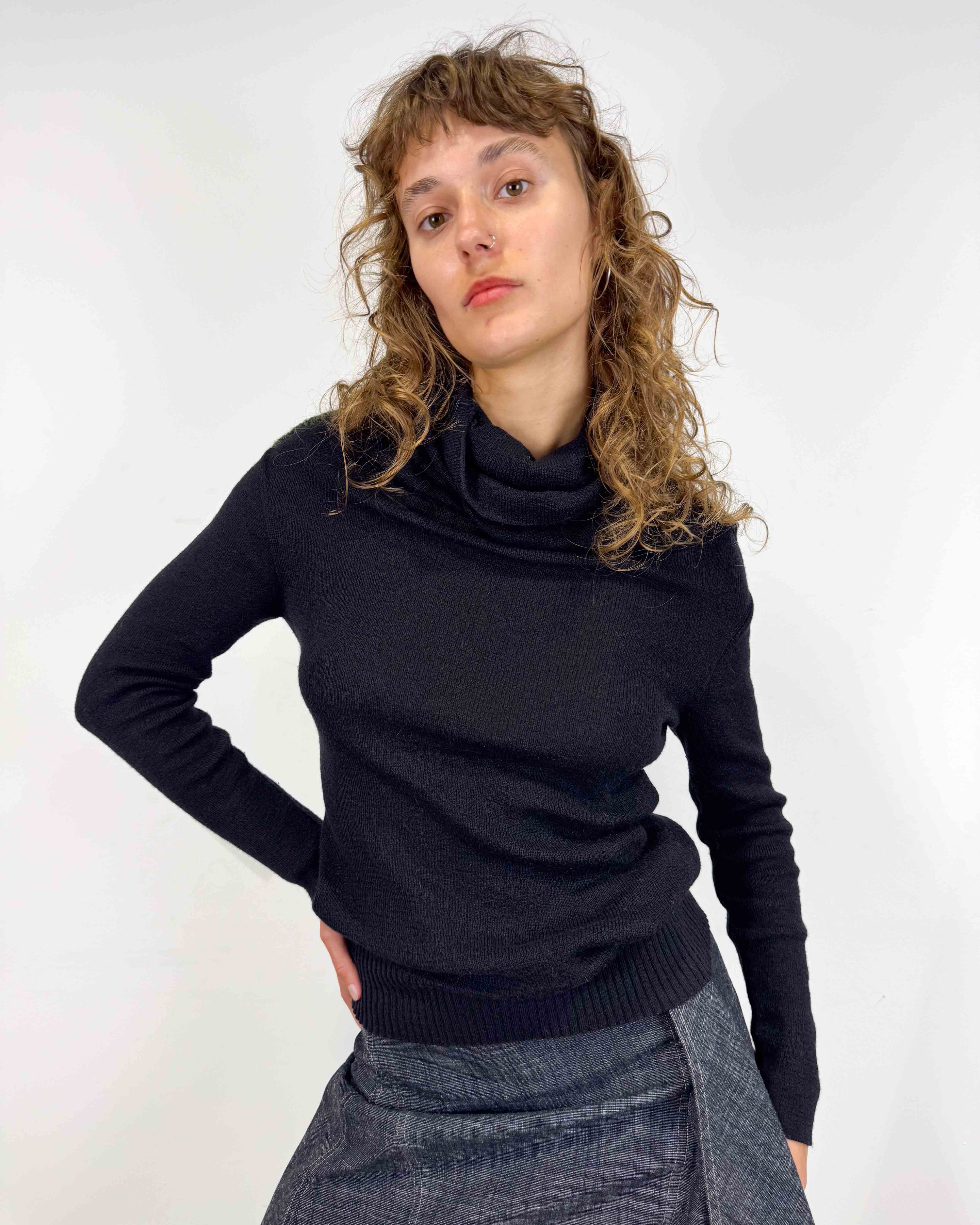 The jana jumper by sarah pacini