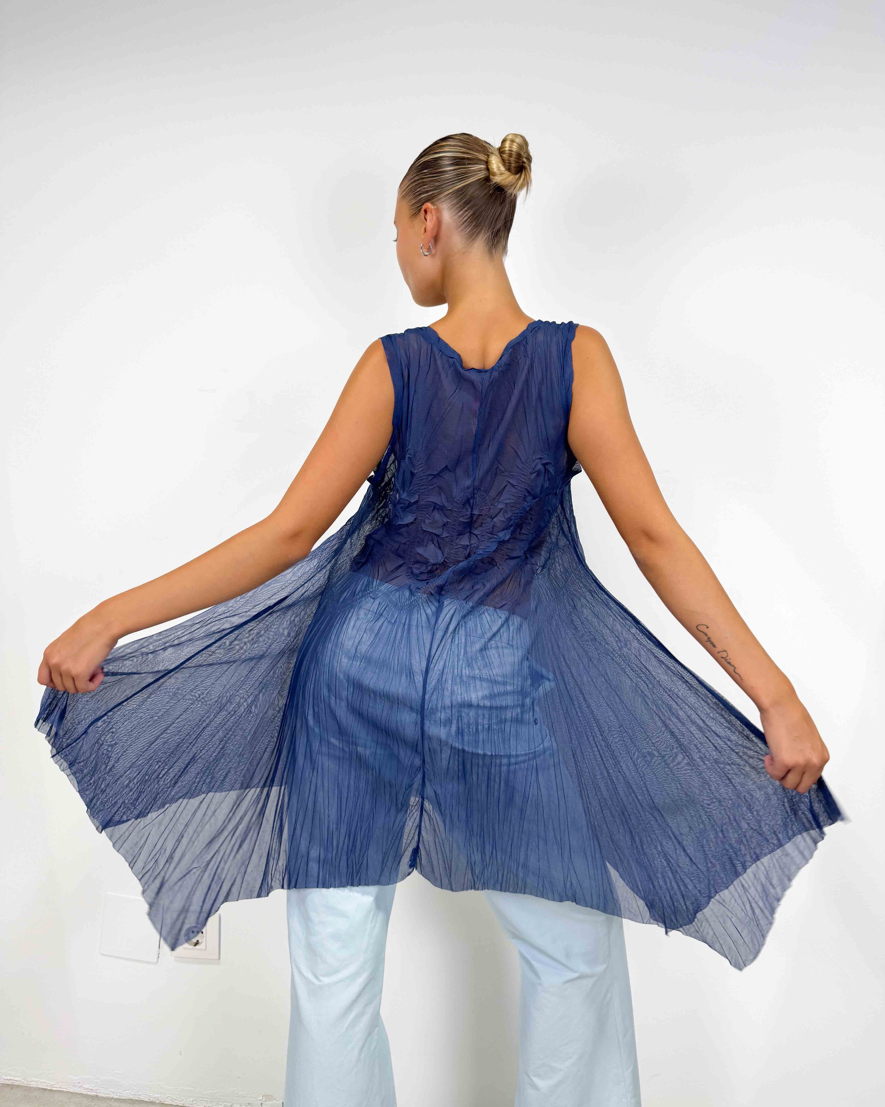 The hilda top