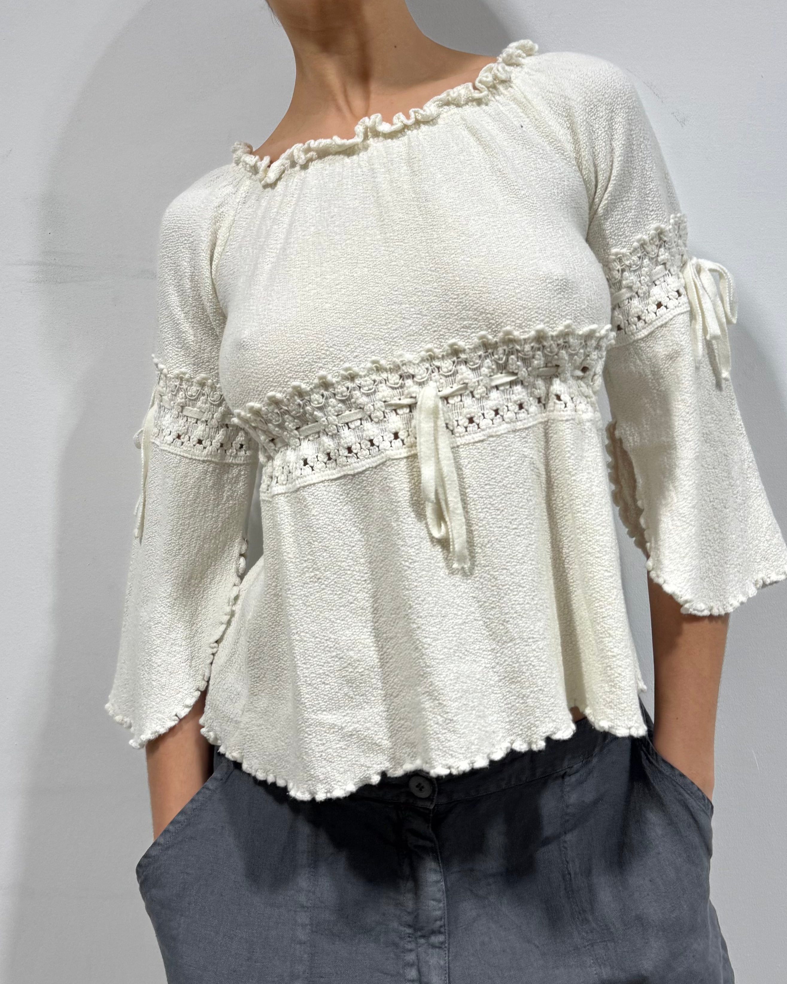 The lara top