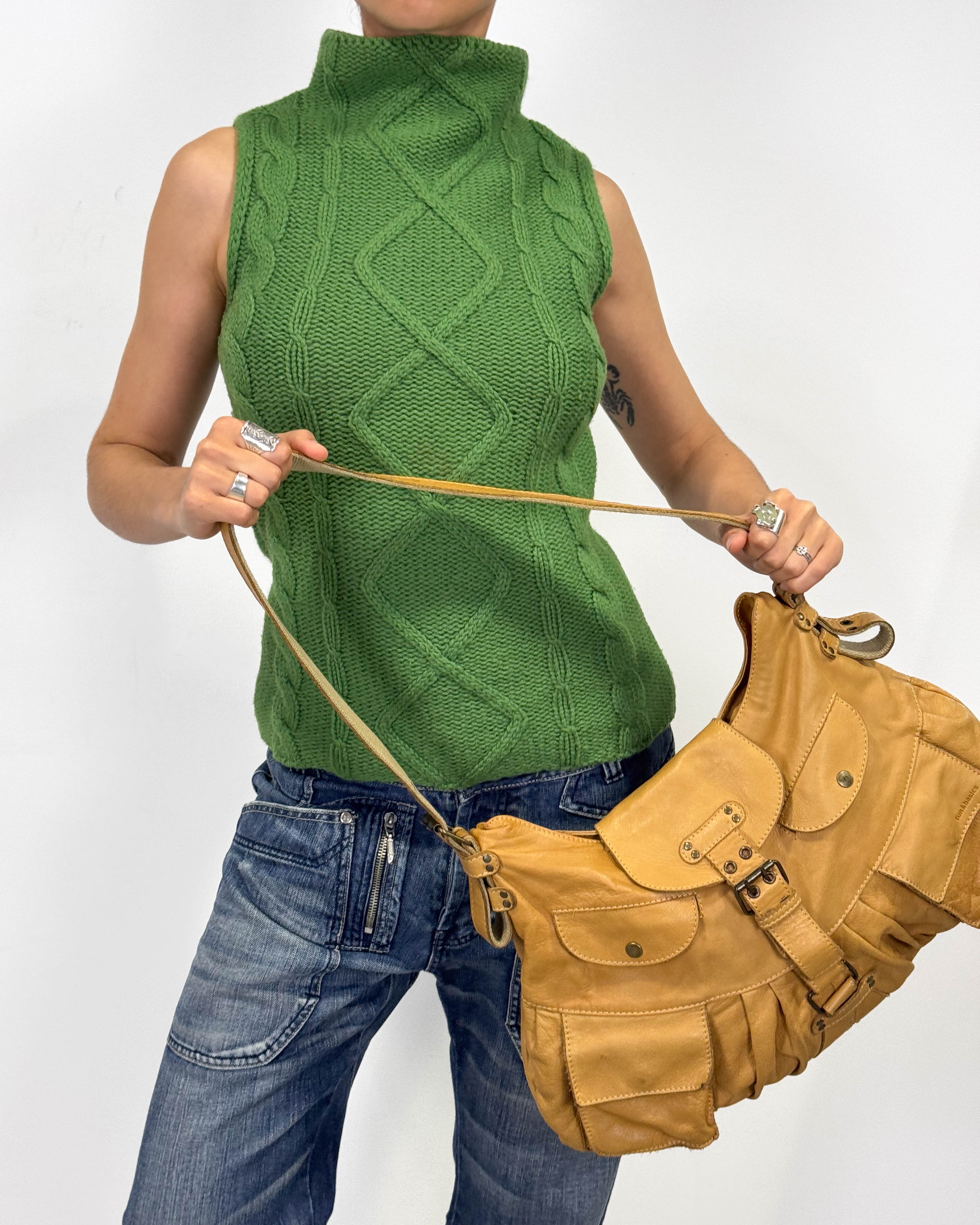 The debbie top