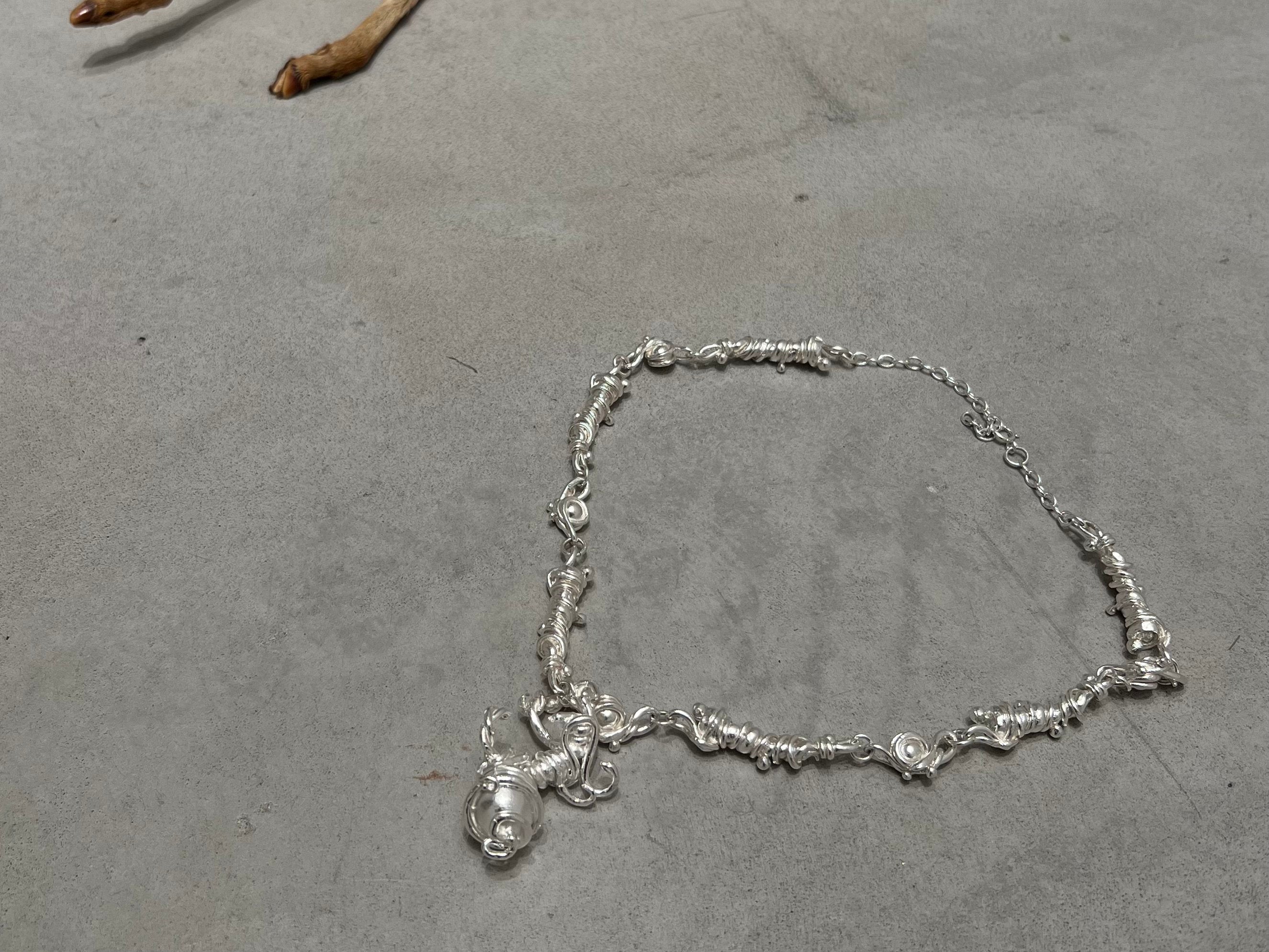 Omyo necklace + omyo pendant