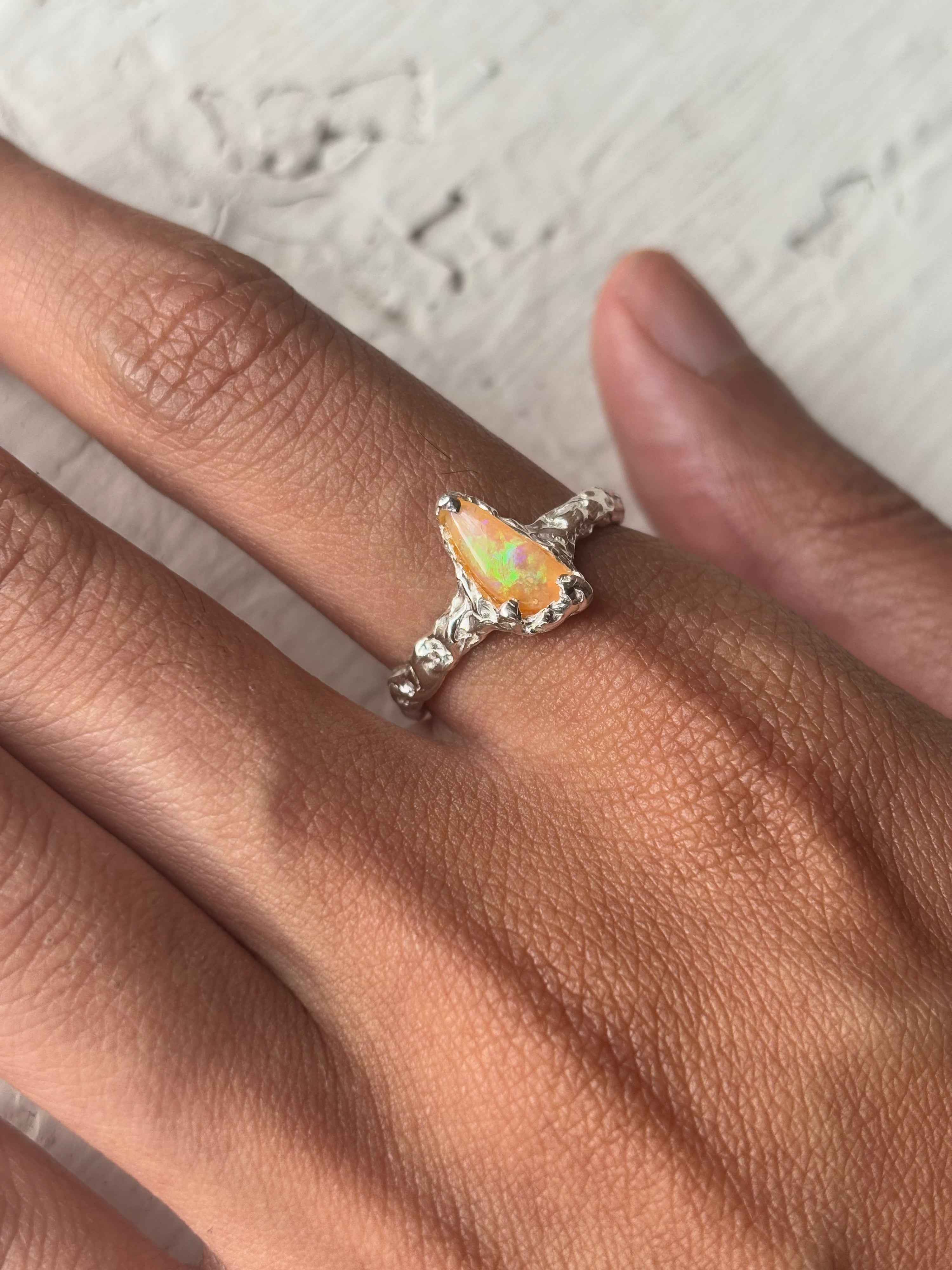 Itty bitty ring - silver/size p