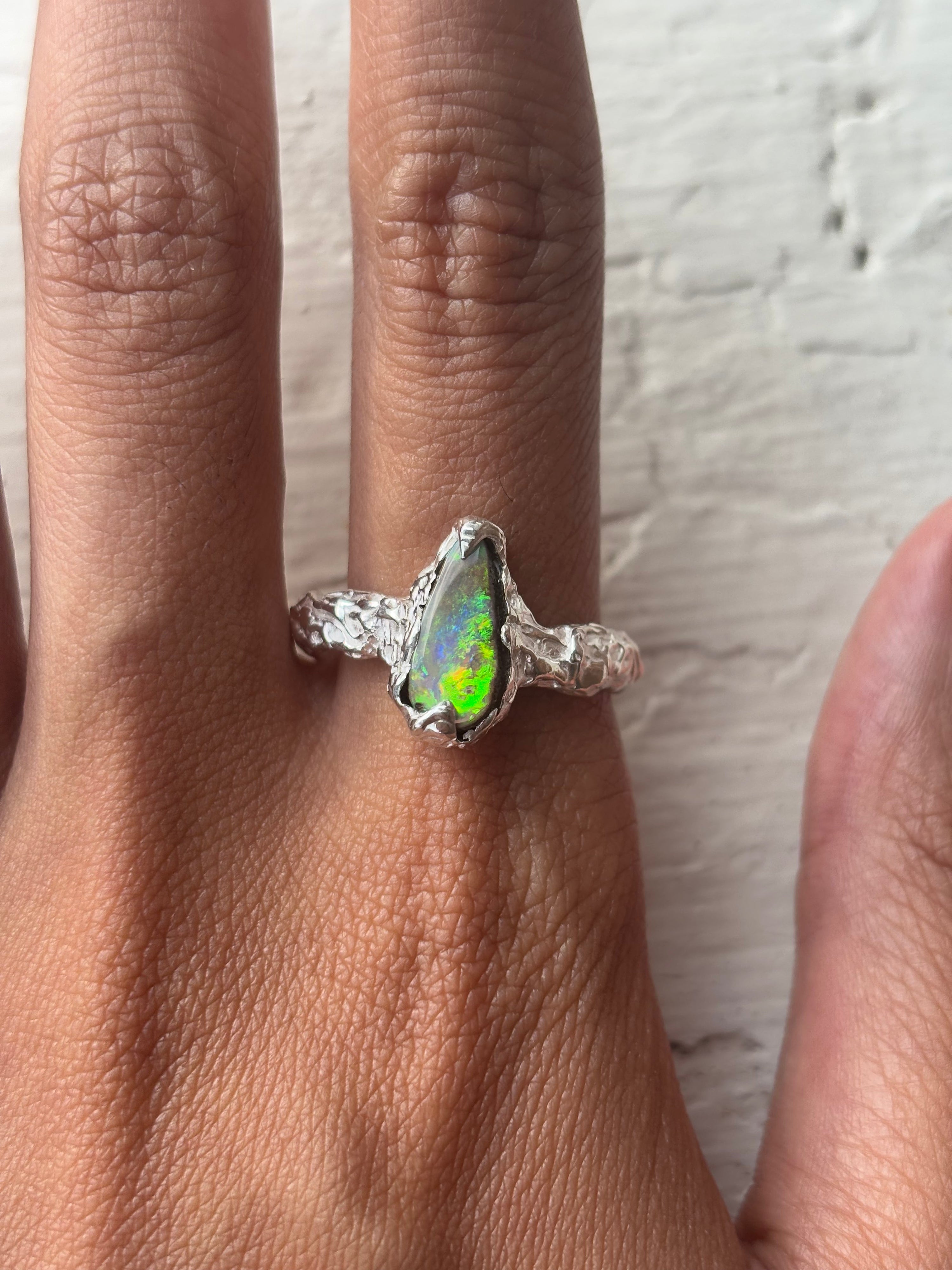 Itty bitty ring - silver/size u