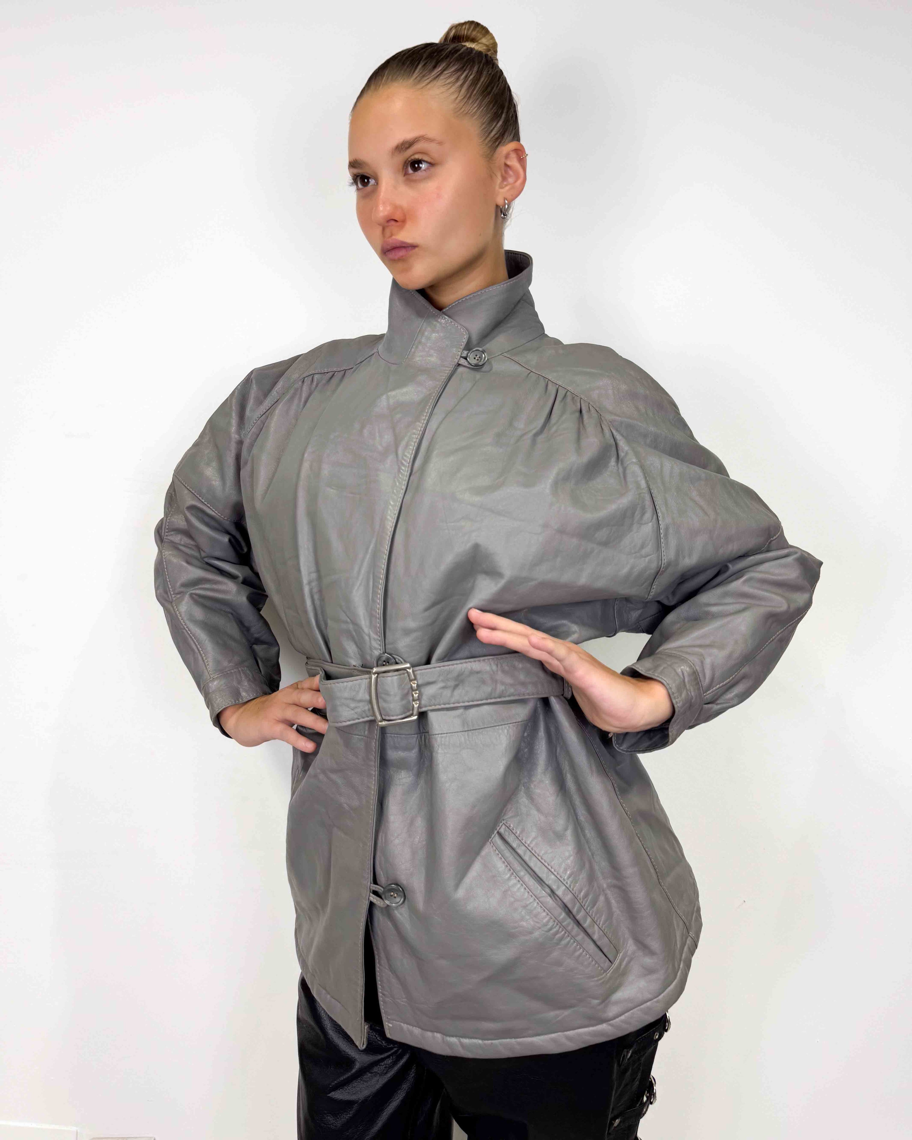The yasi leather jacket