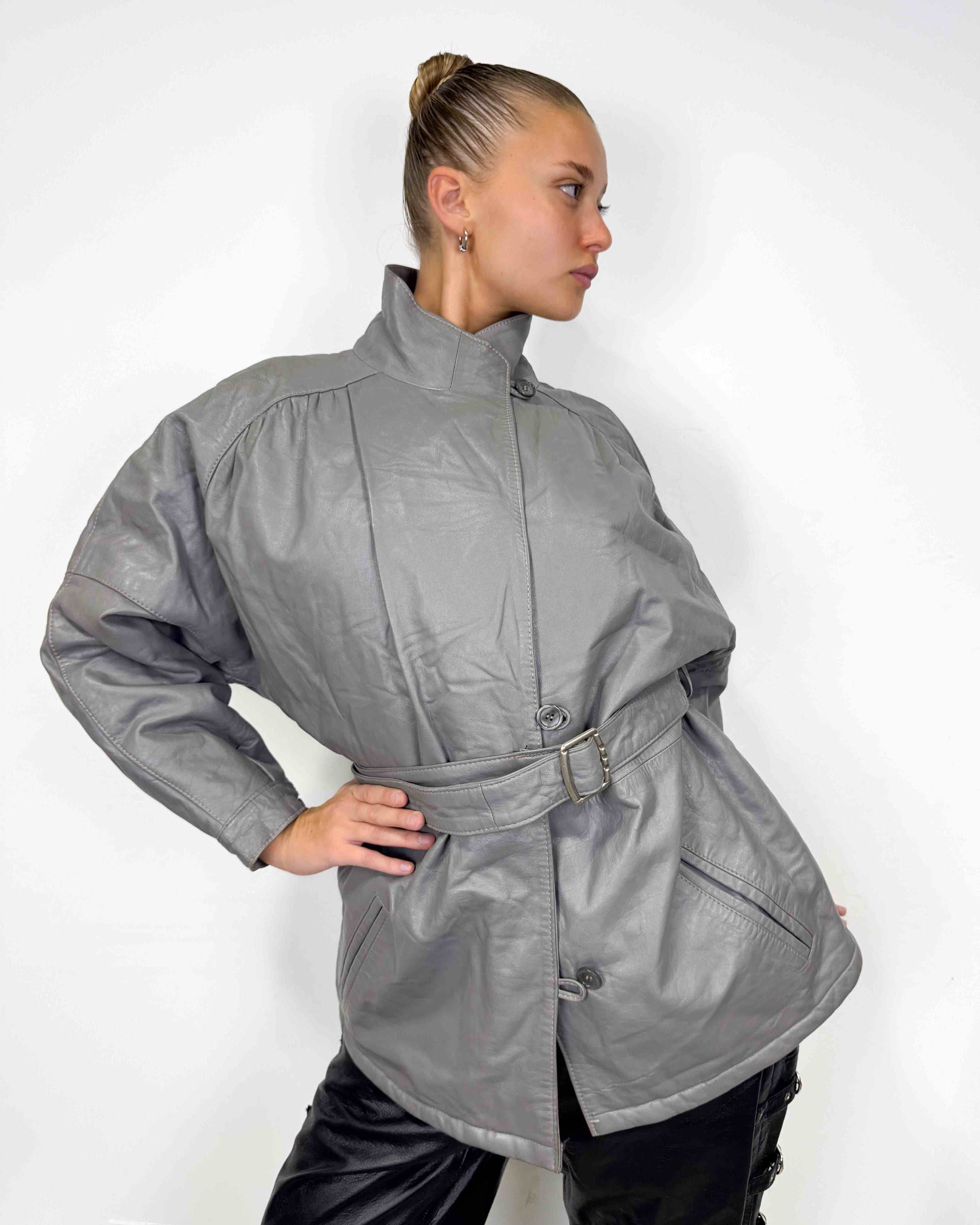 The yasi leather jacket