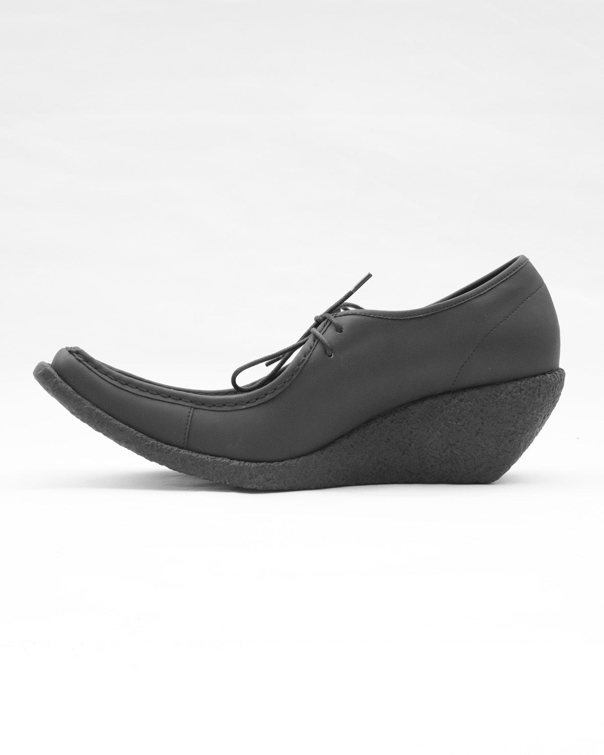 Wallabeeee - black