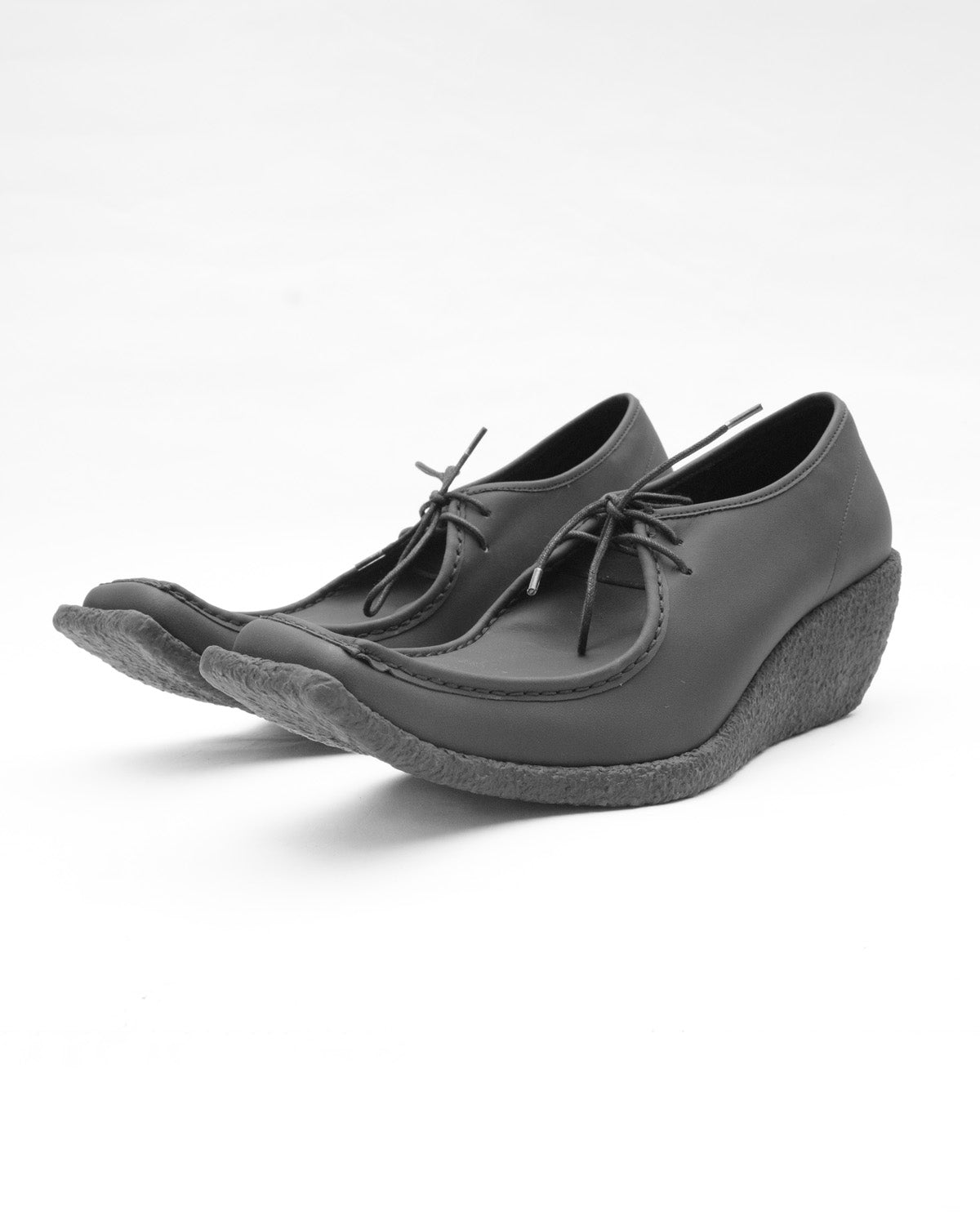 WALLABEEEE - BLACK