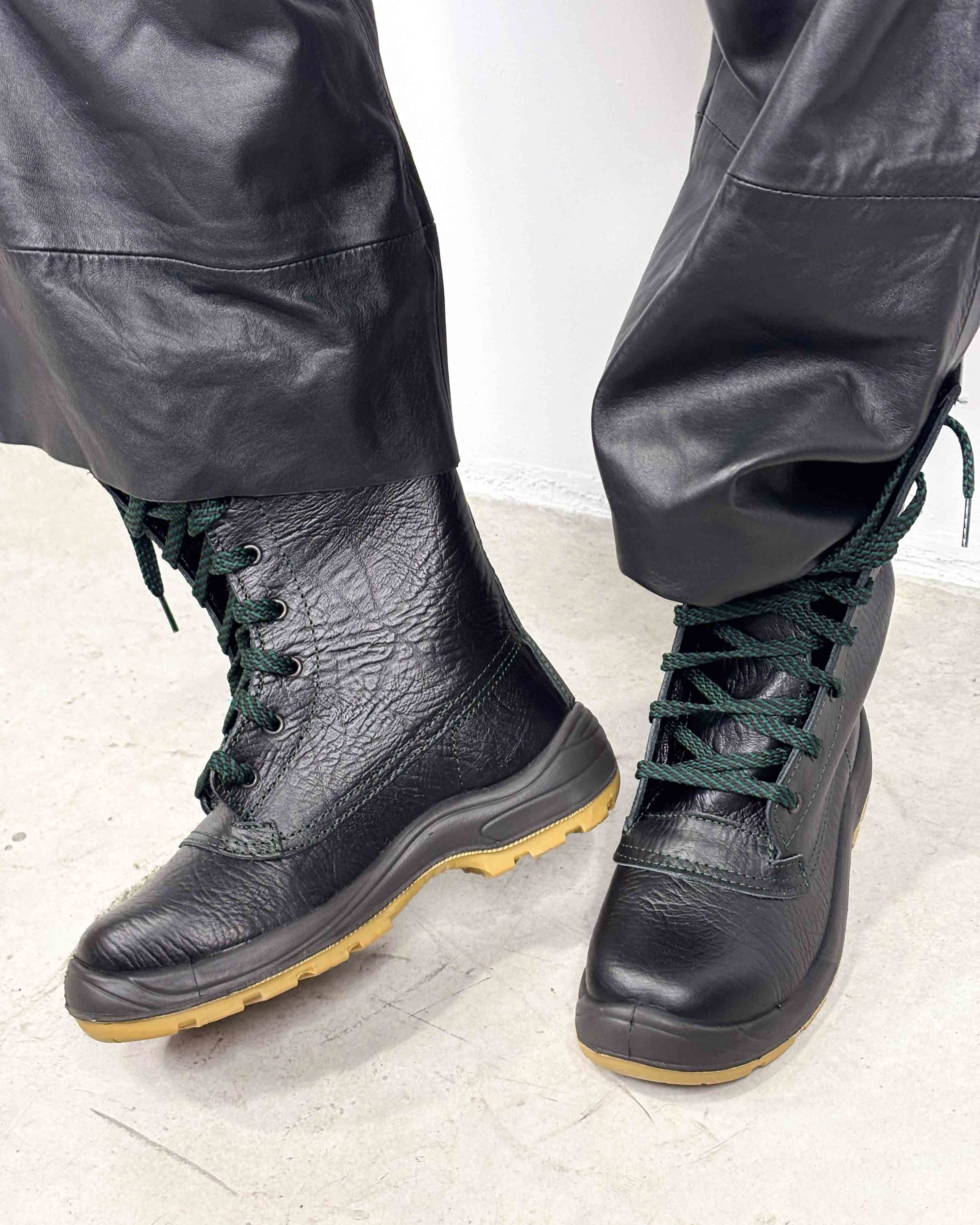 The indira leather boots