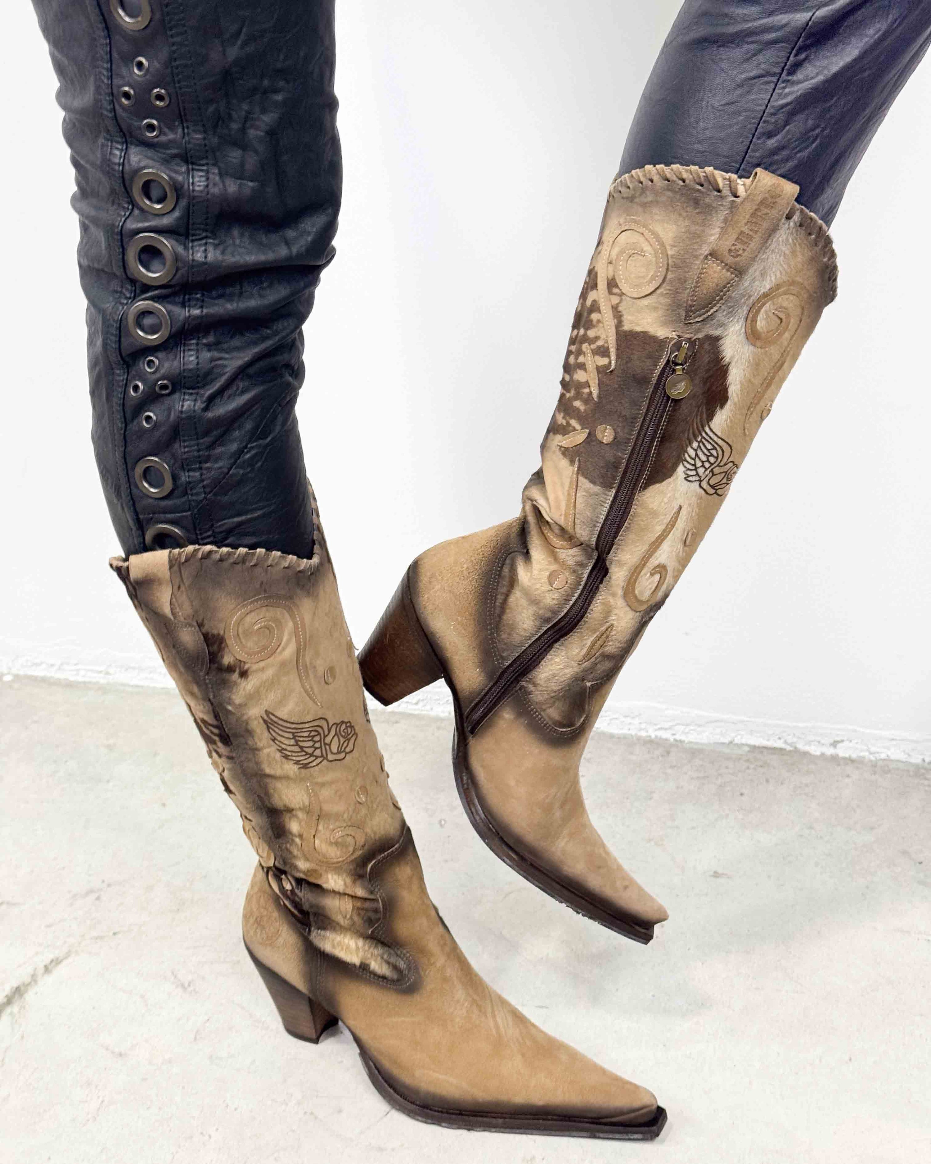 The harriet leather boots