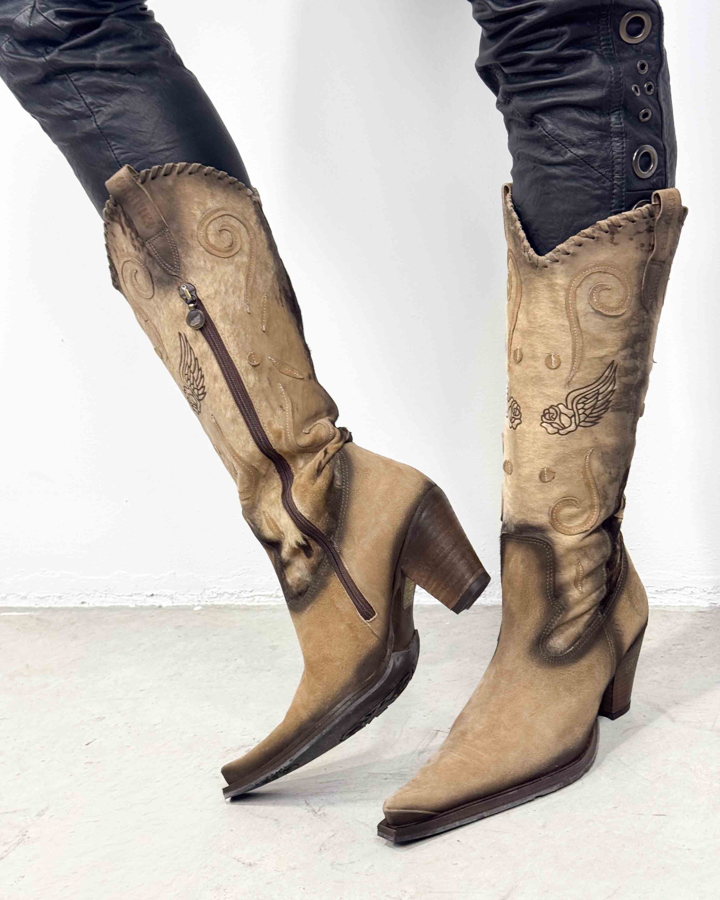 The harriet leather boots