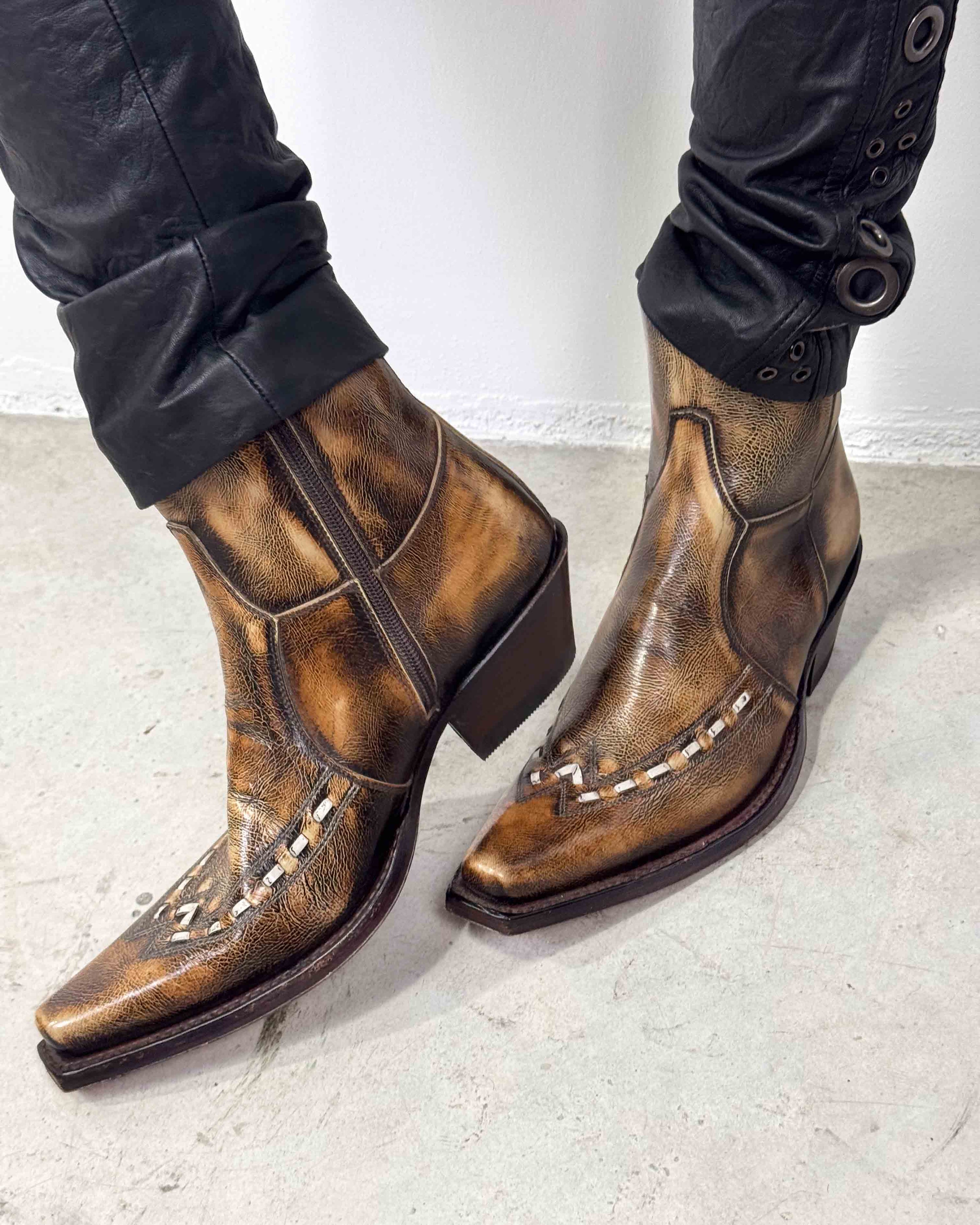 The yade boots