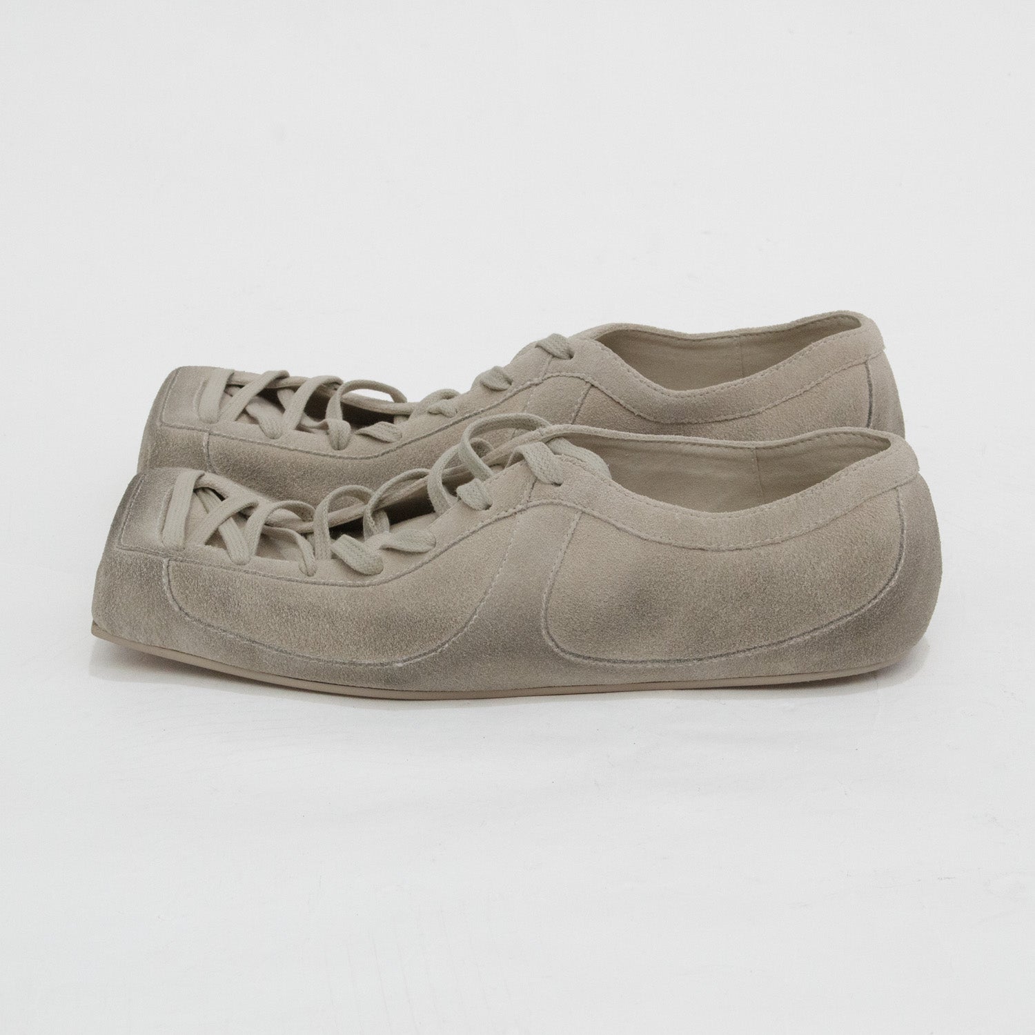 PLEBEIAN SNEAKERS - OAT