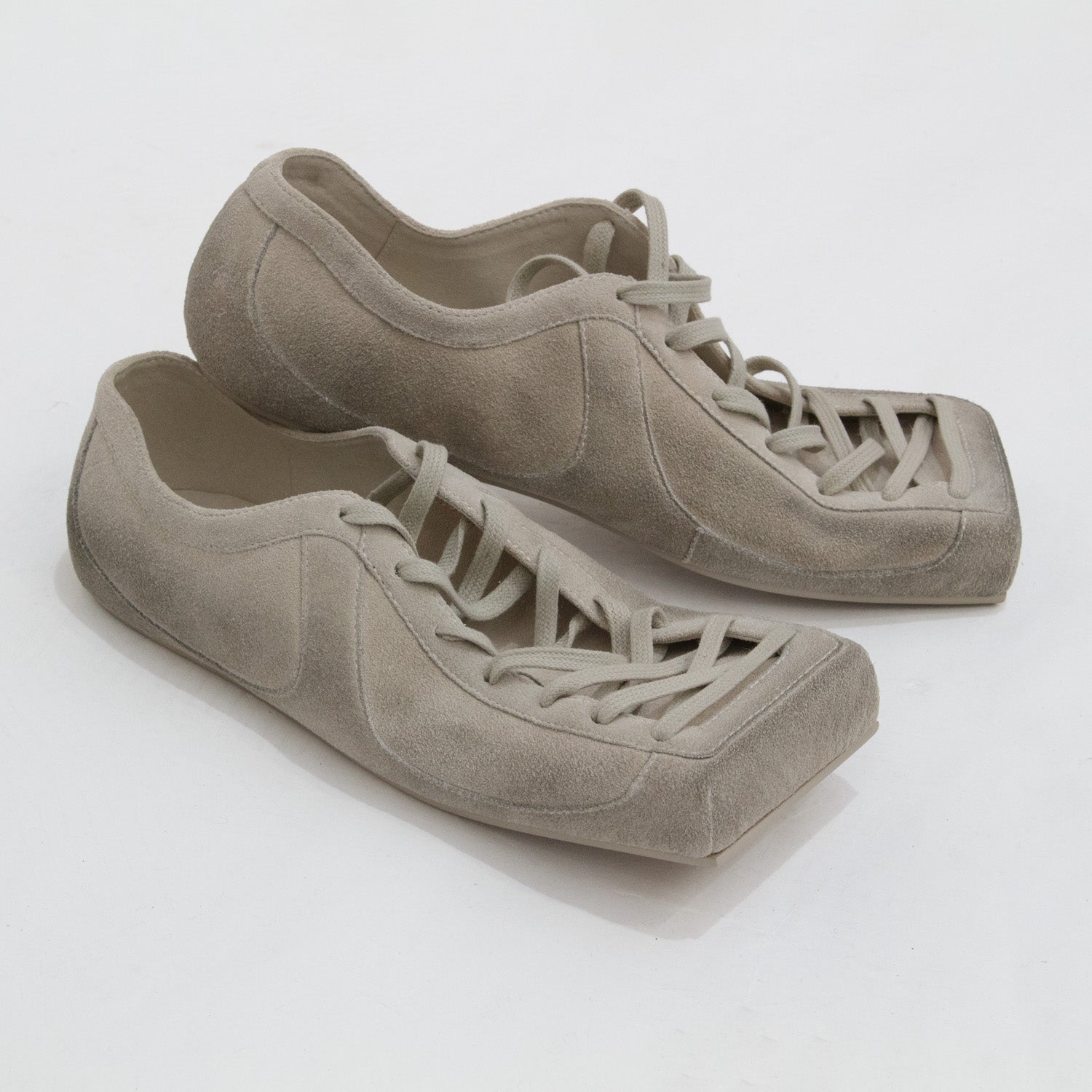 PLEBEIAN SNEAKERS - OAT