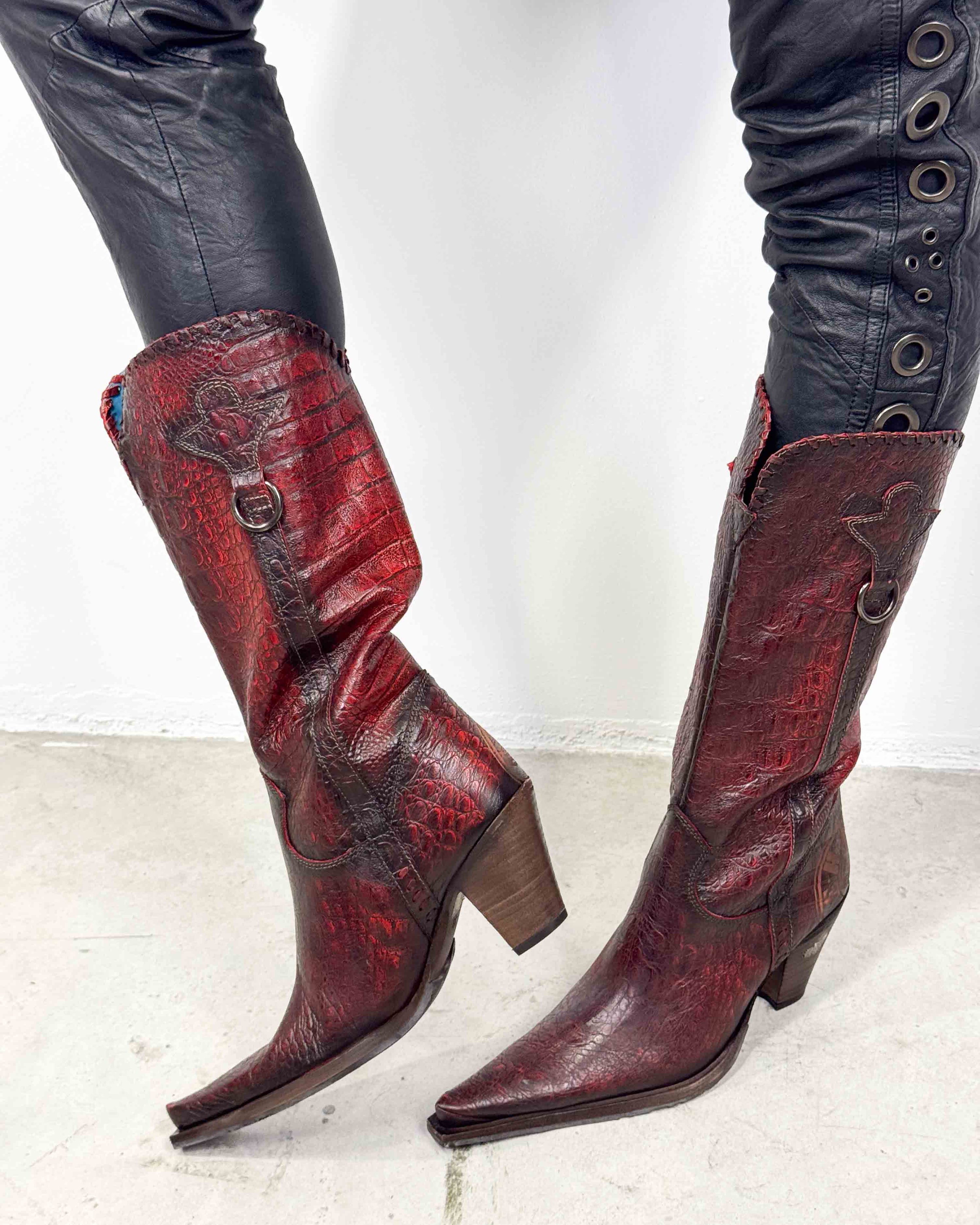 The tiana boots