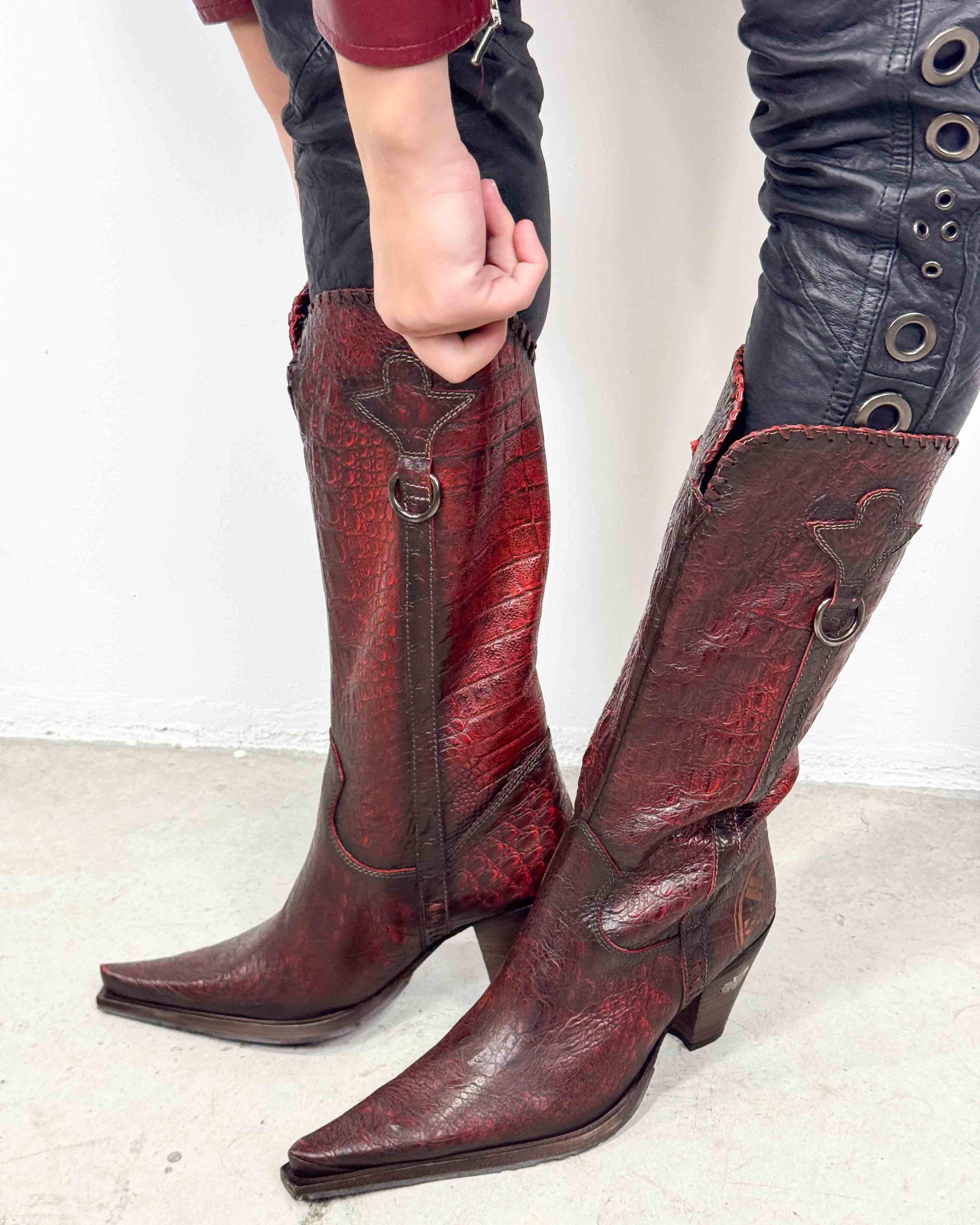 The tiana boots