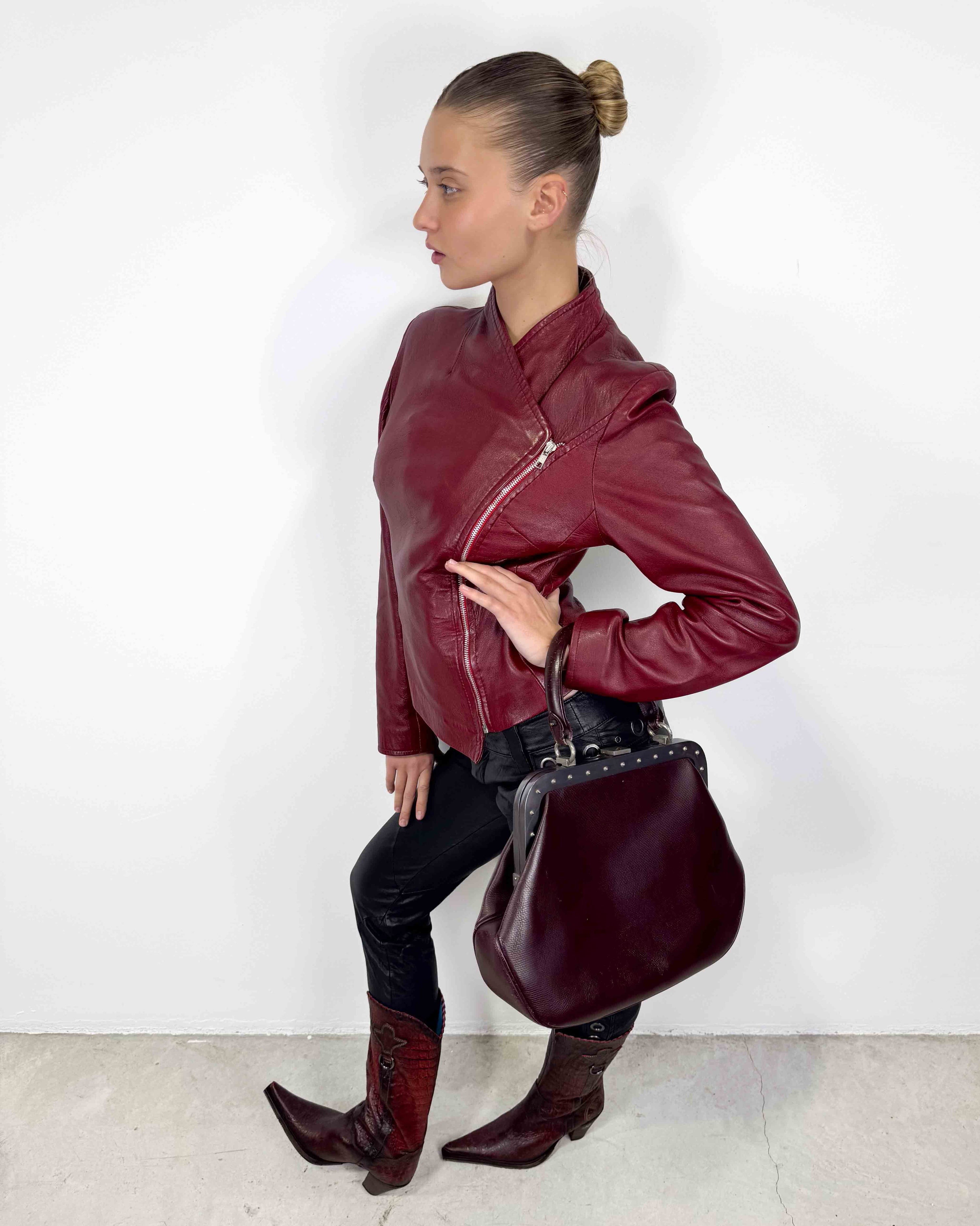 The leonore bag