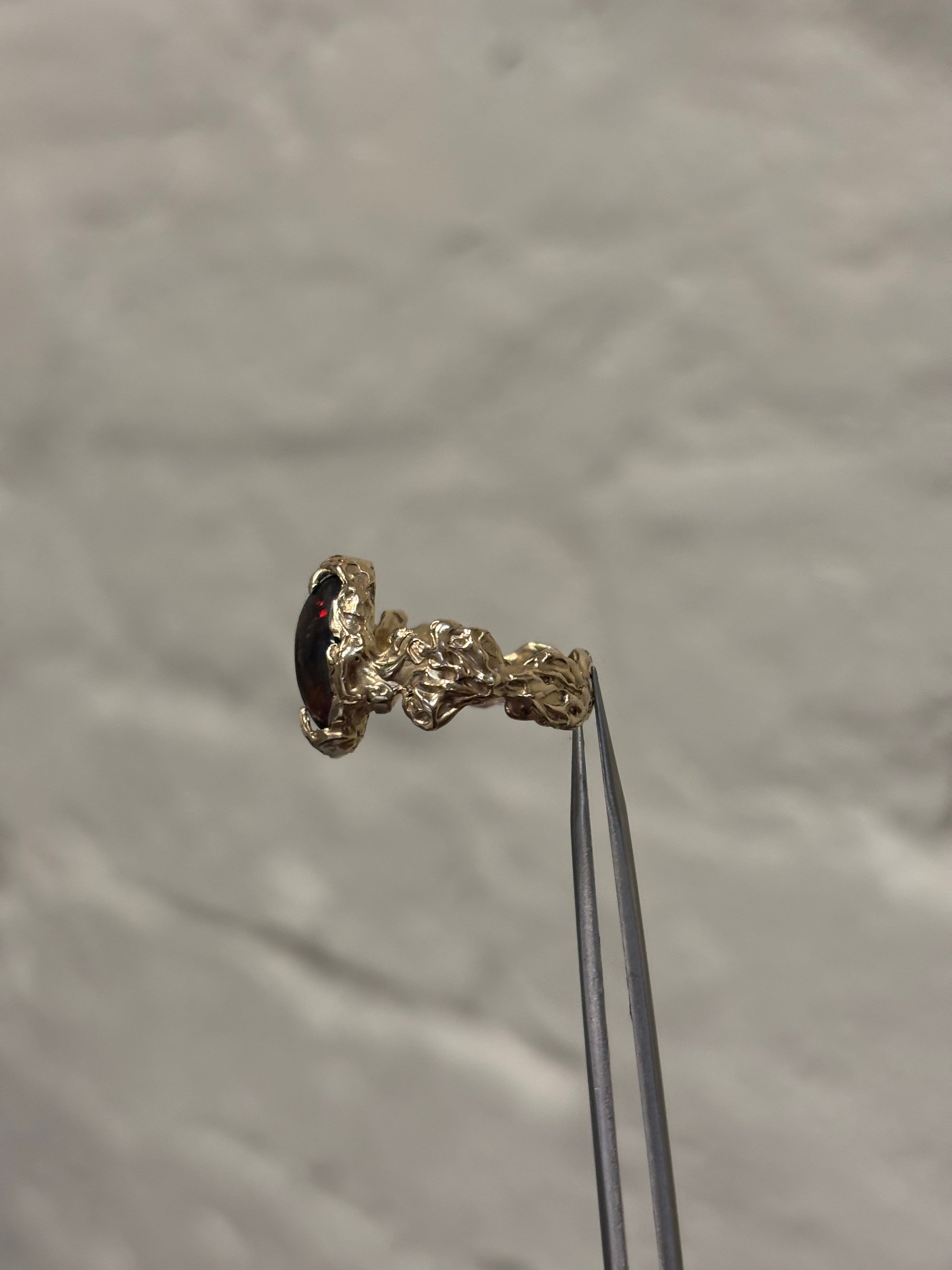 Irradiate ring - gold size h