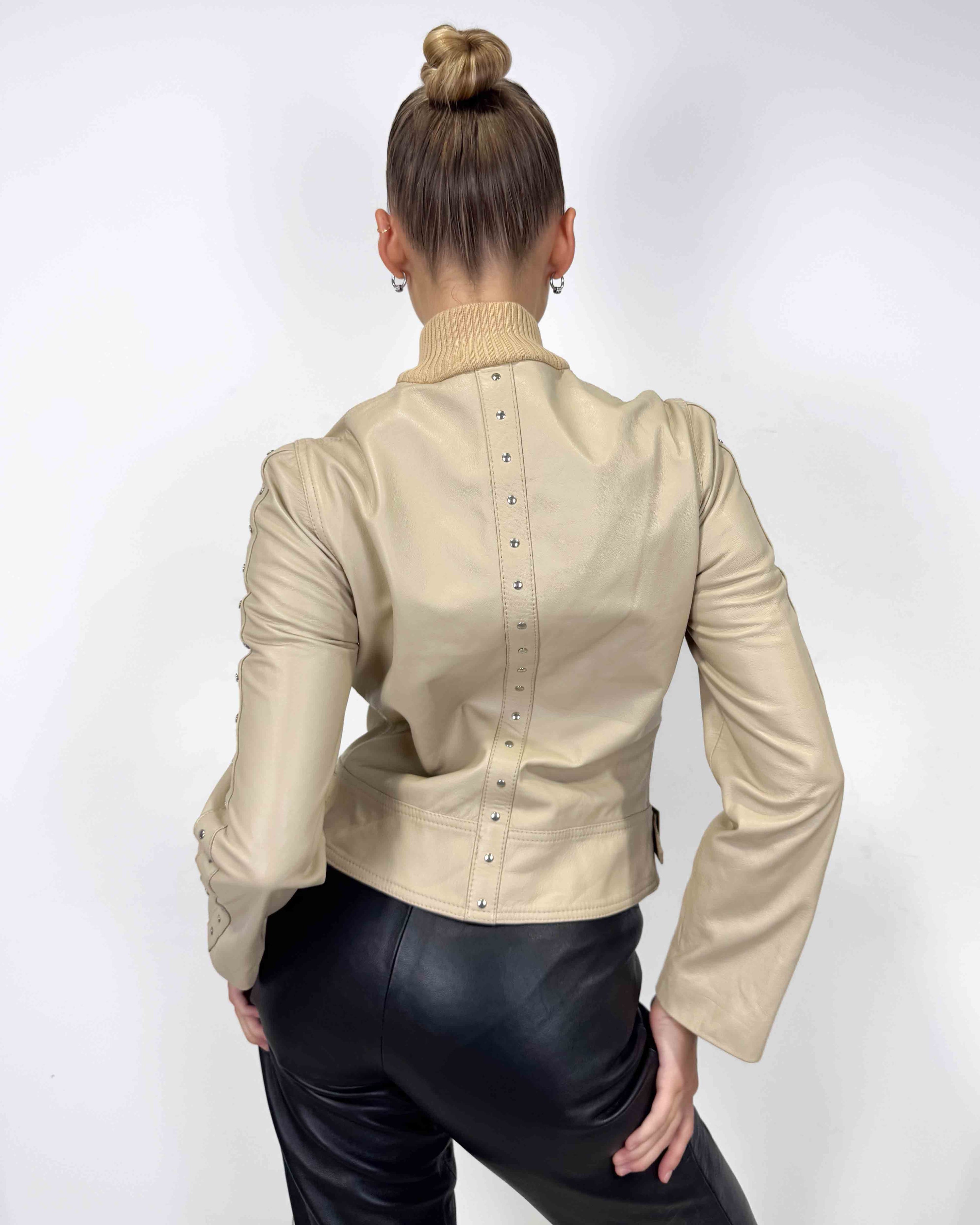 The sabina leather jacket