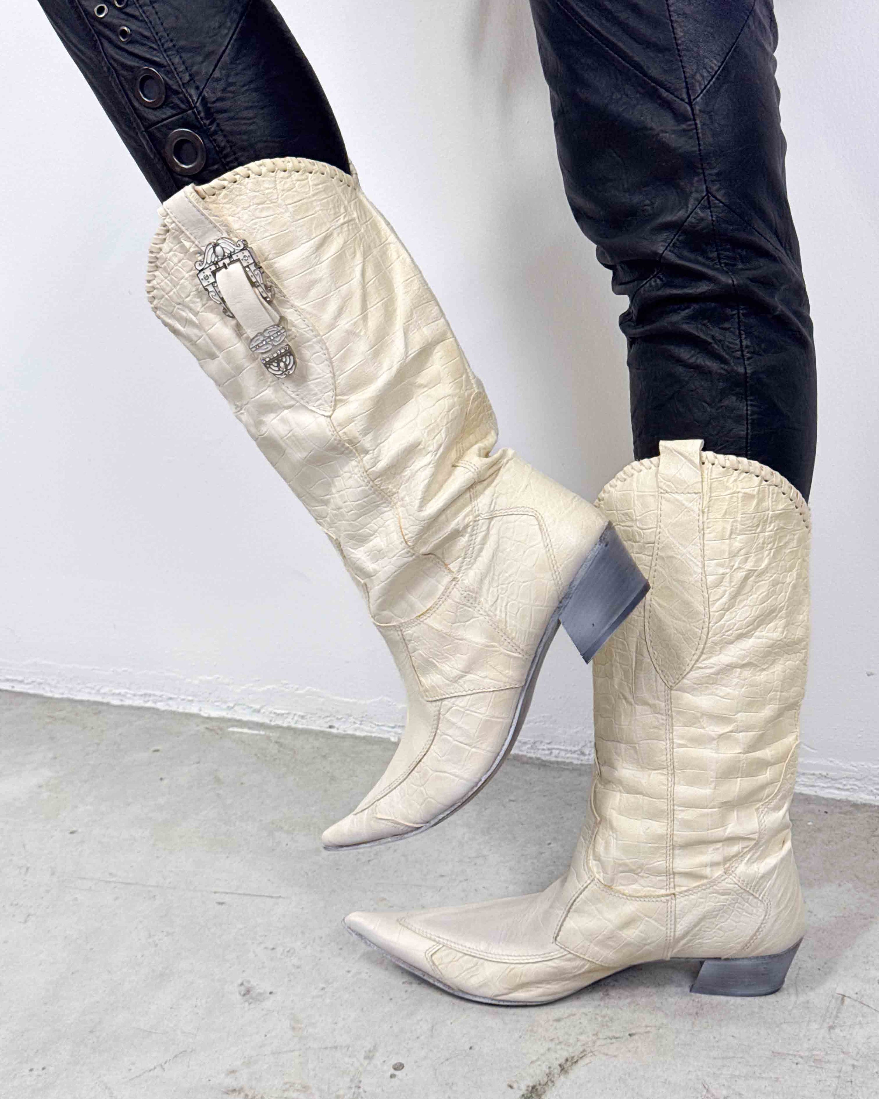 The jinny boots
