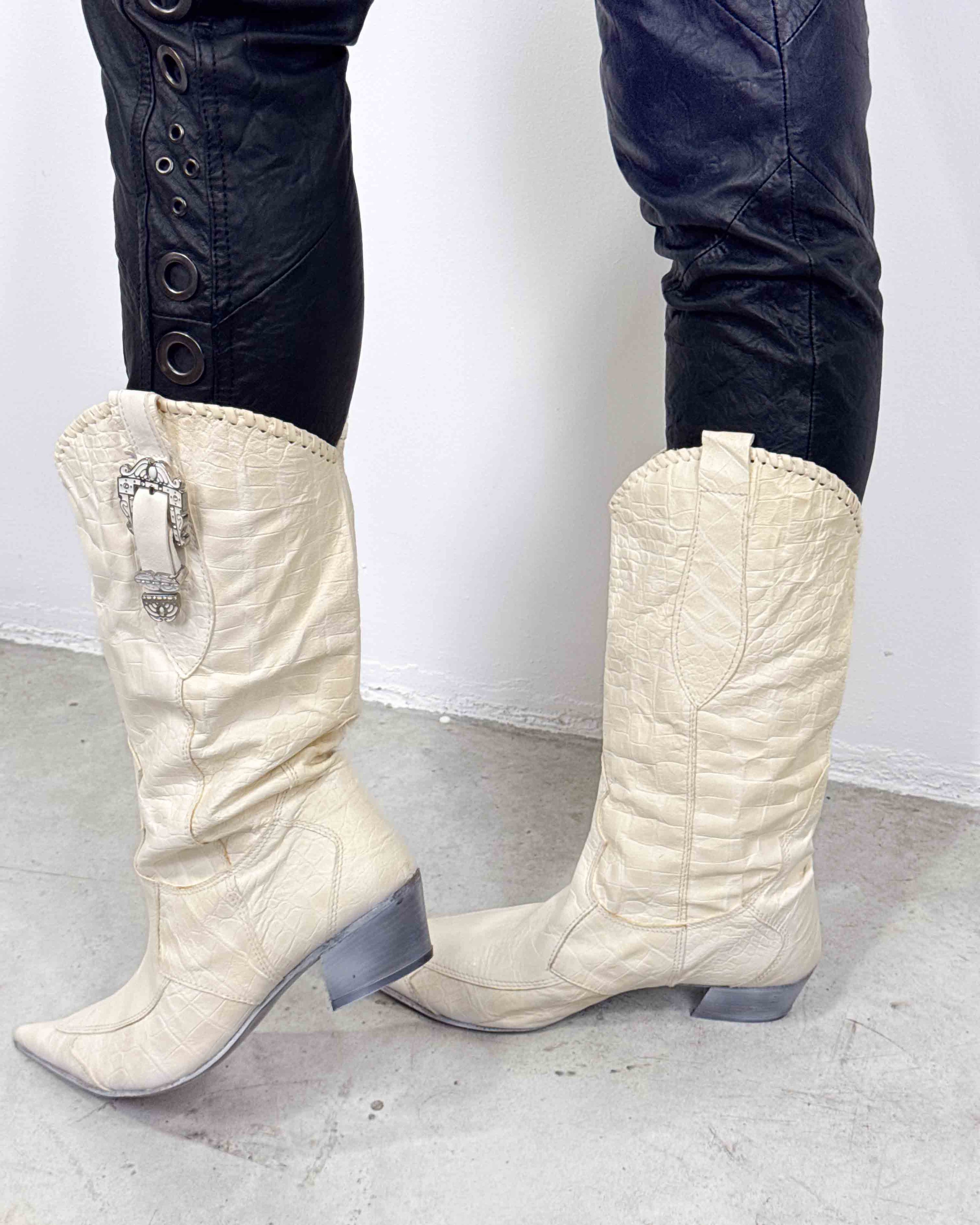 The jinny boots