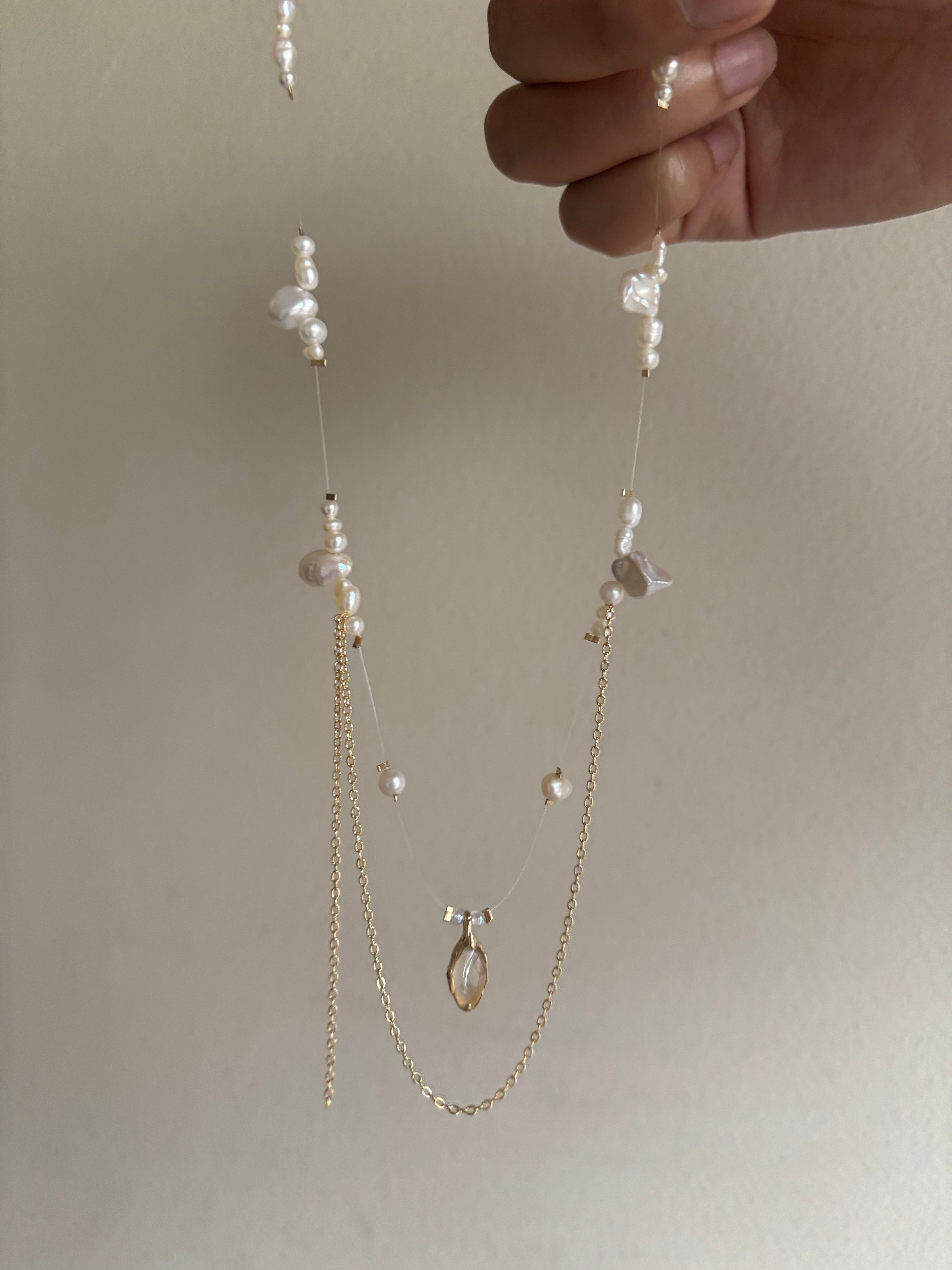 Celestial necklace - gold