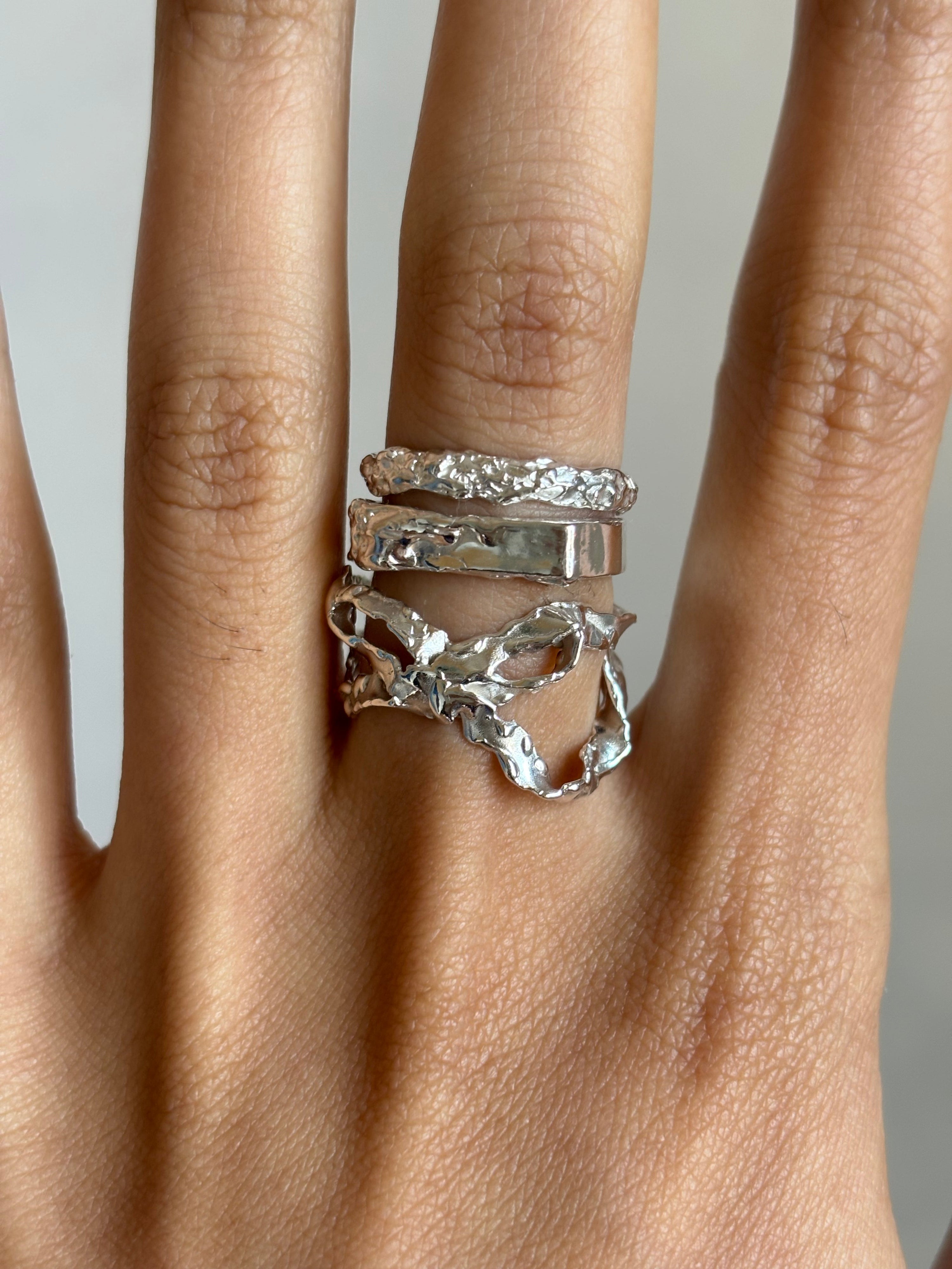 Pinkie's up! ring - silver