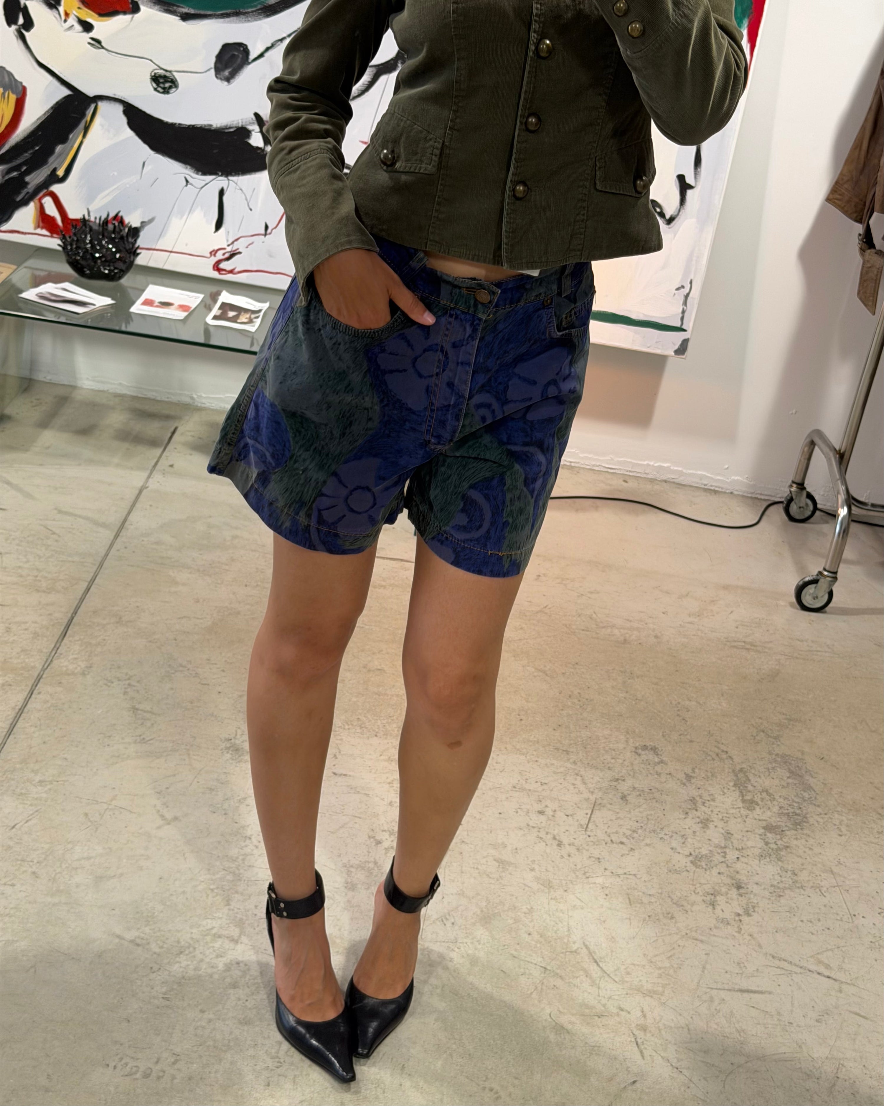 The maddie shorts by valentino