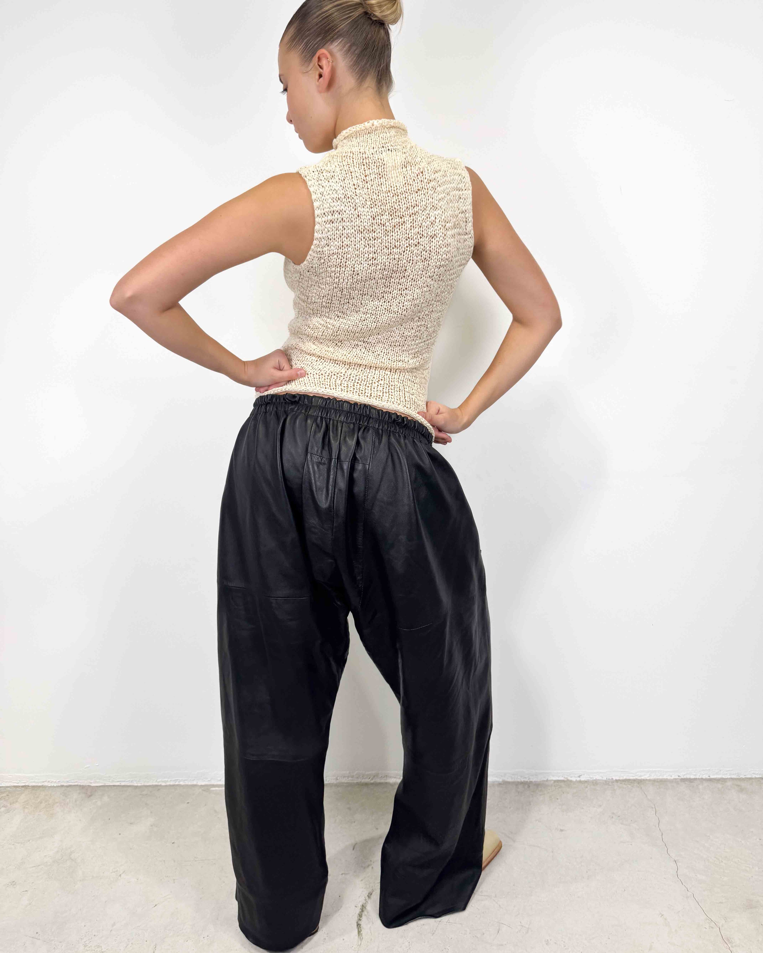 The yahiza top