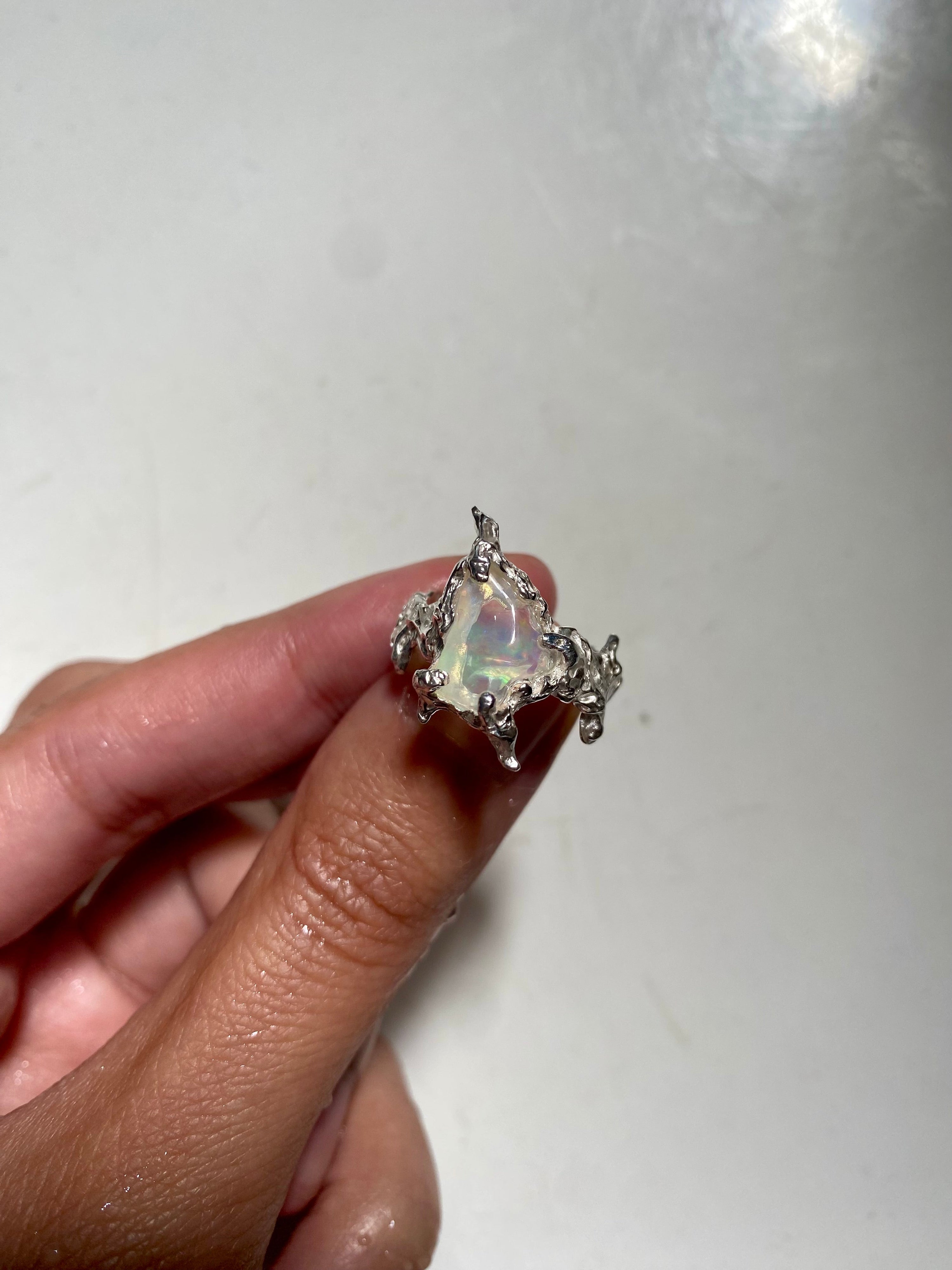 Ignite ring - mexican opal - clear/silver