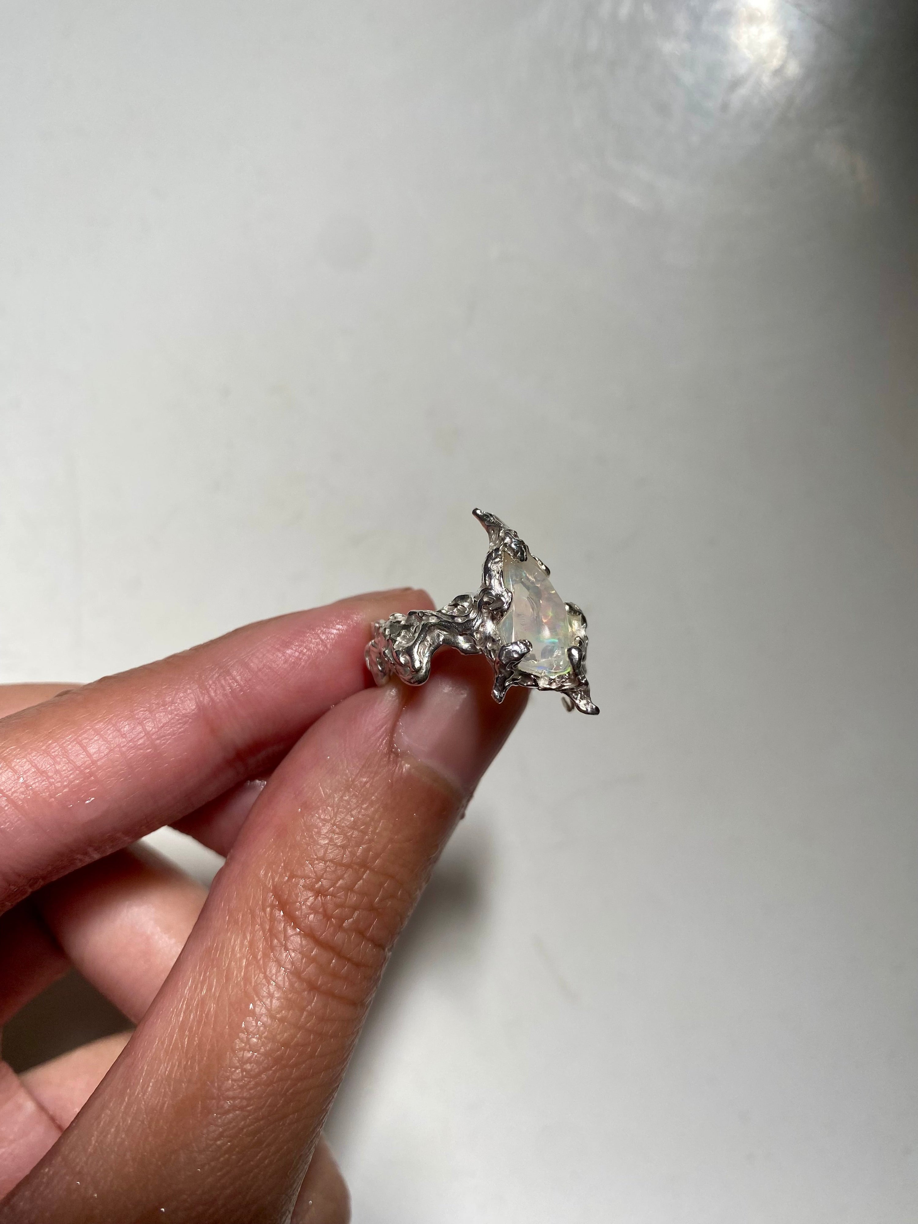 Ignite ring - mexican opal - clear/silver