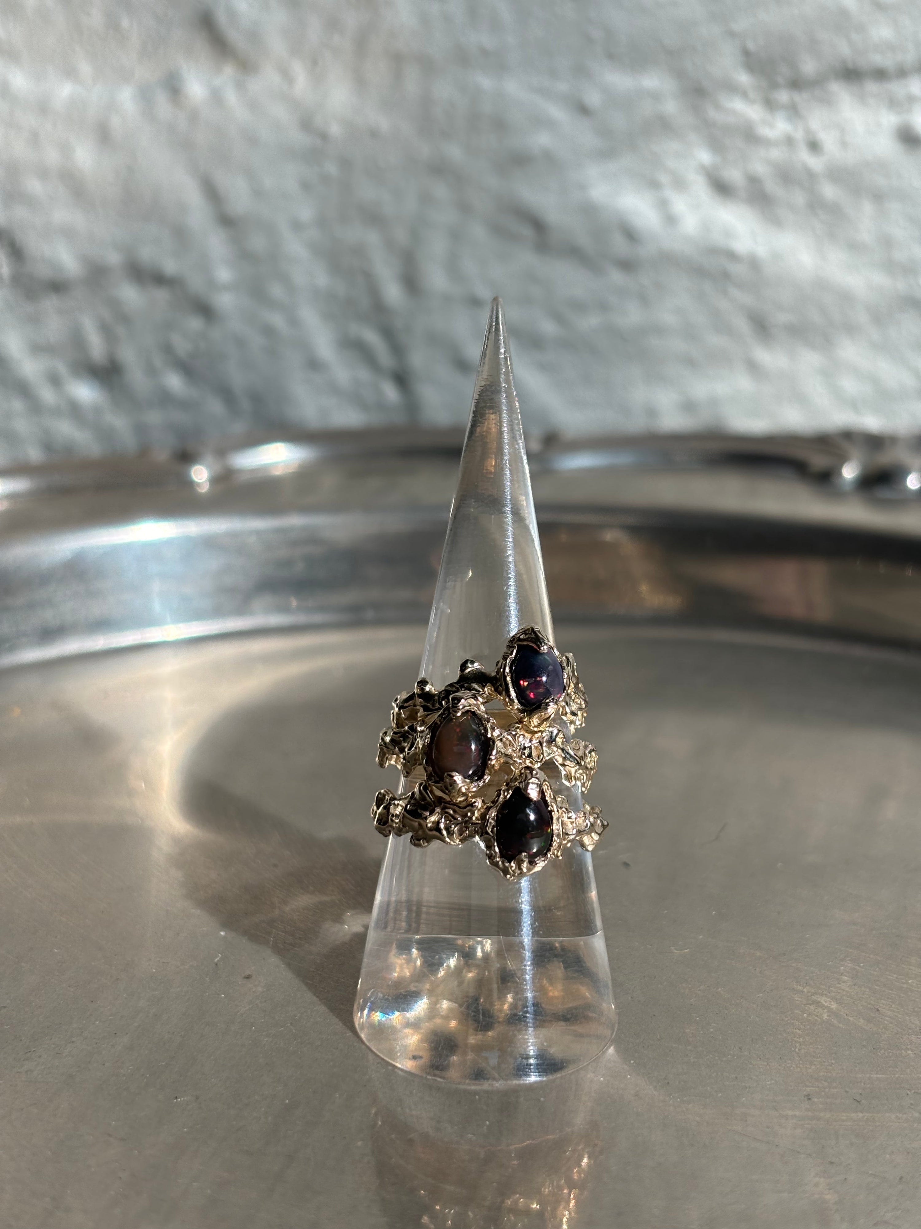 August ring - gold size q 1/2