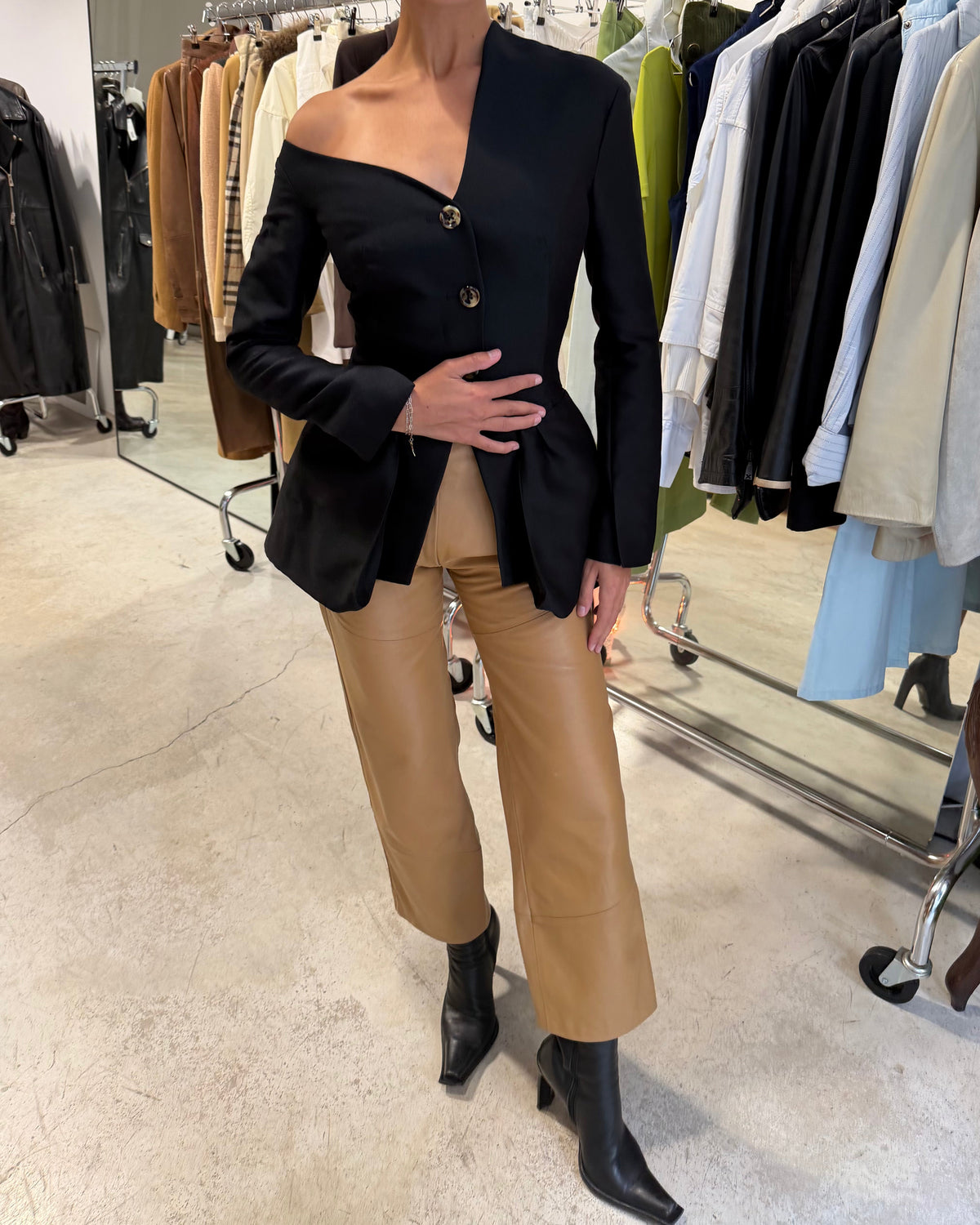The gabrielle blazer