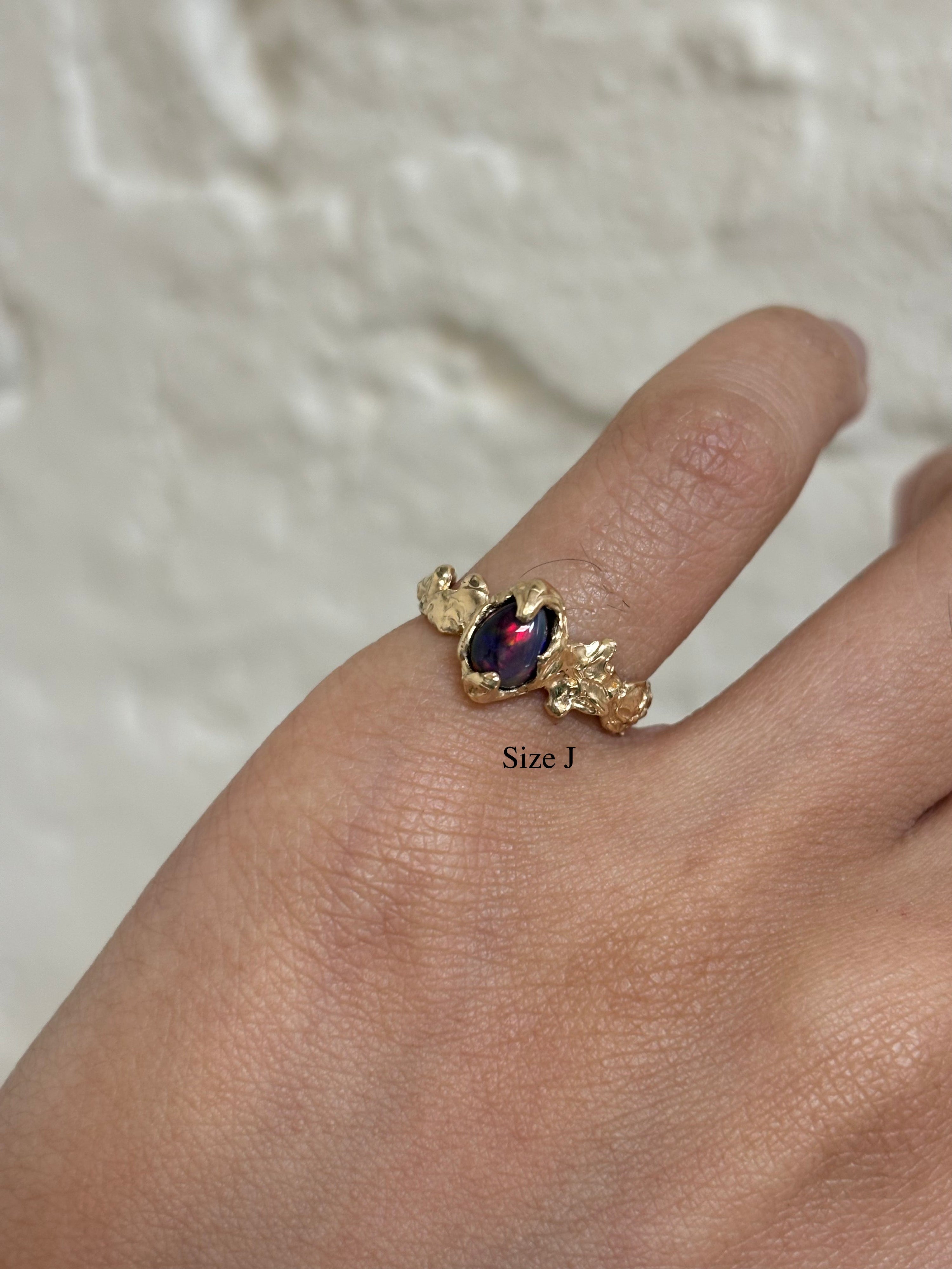 August ring - gold size j