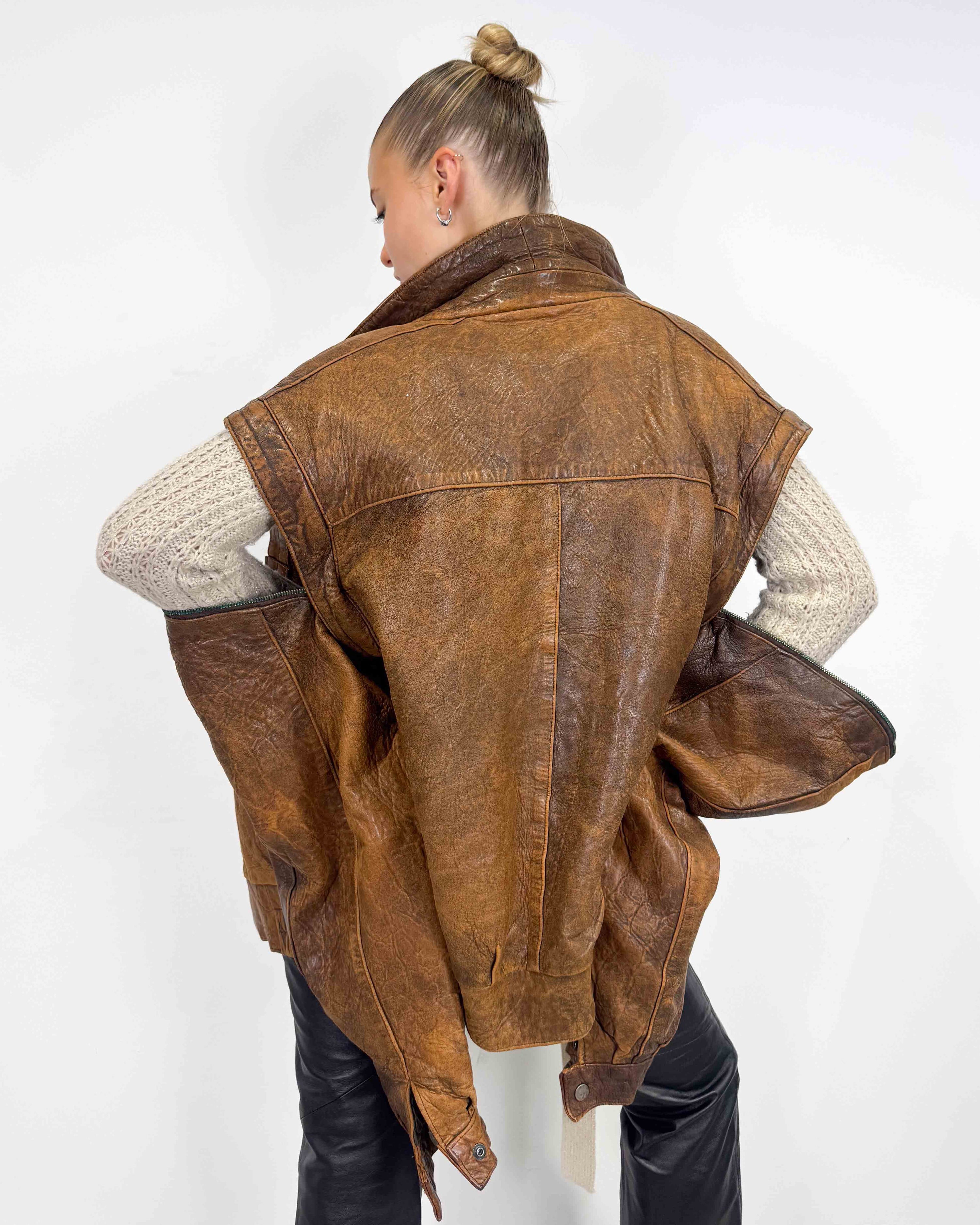 The zuzani leather jacket