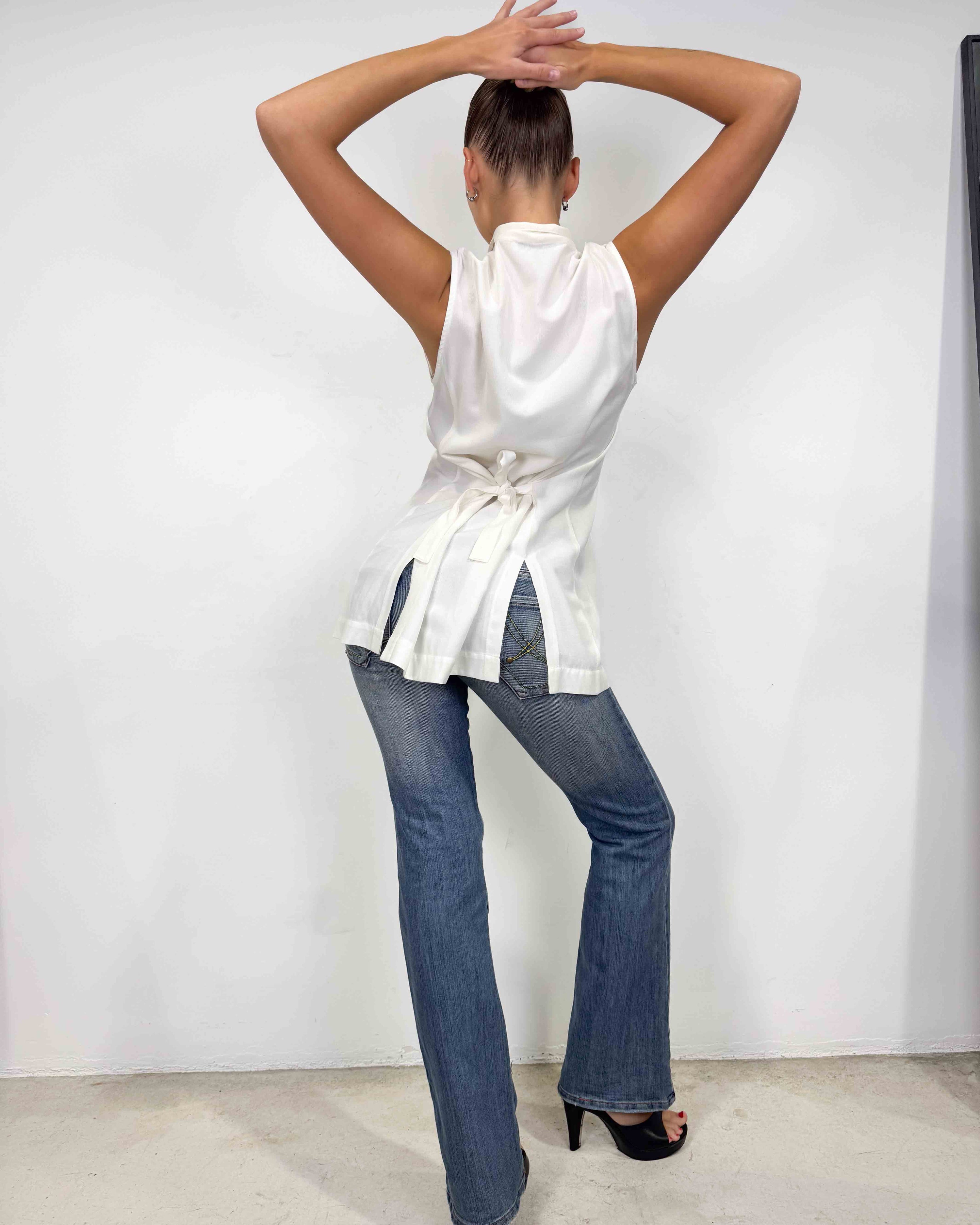 The amelia top