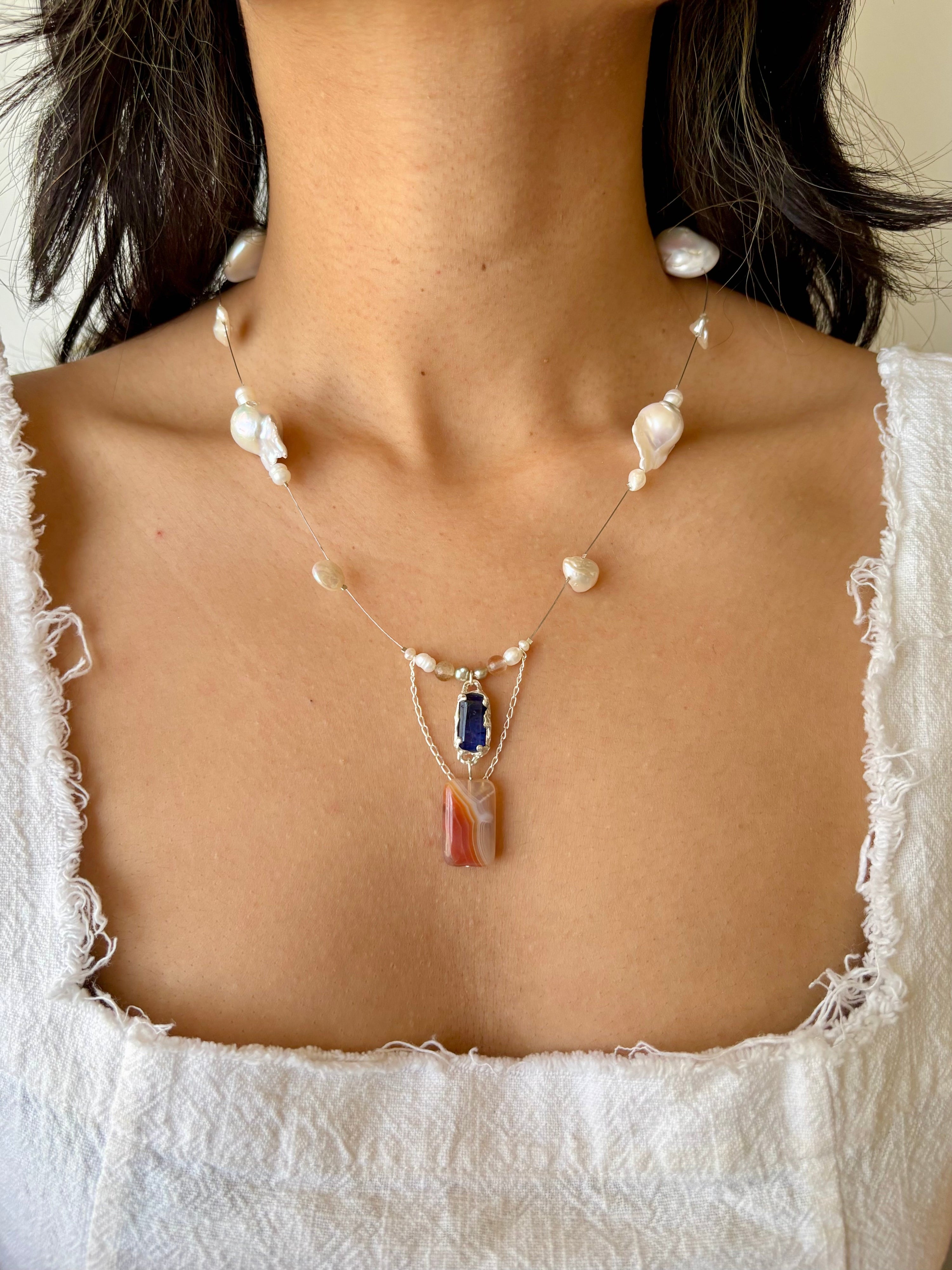 Tidal relic necklace - blue sapphire i
