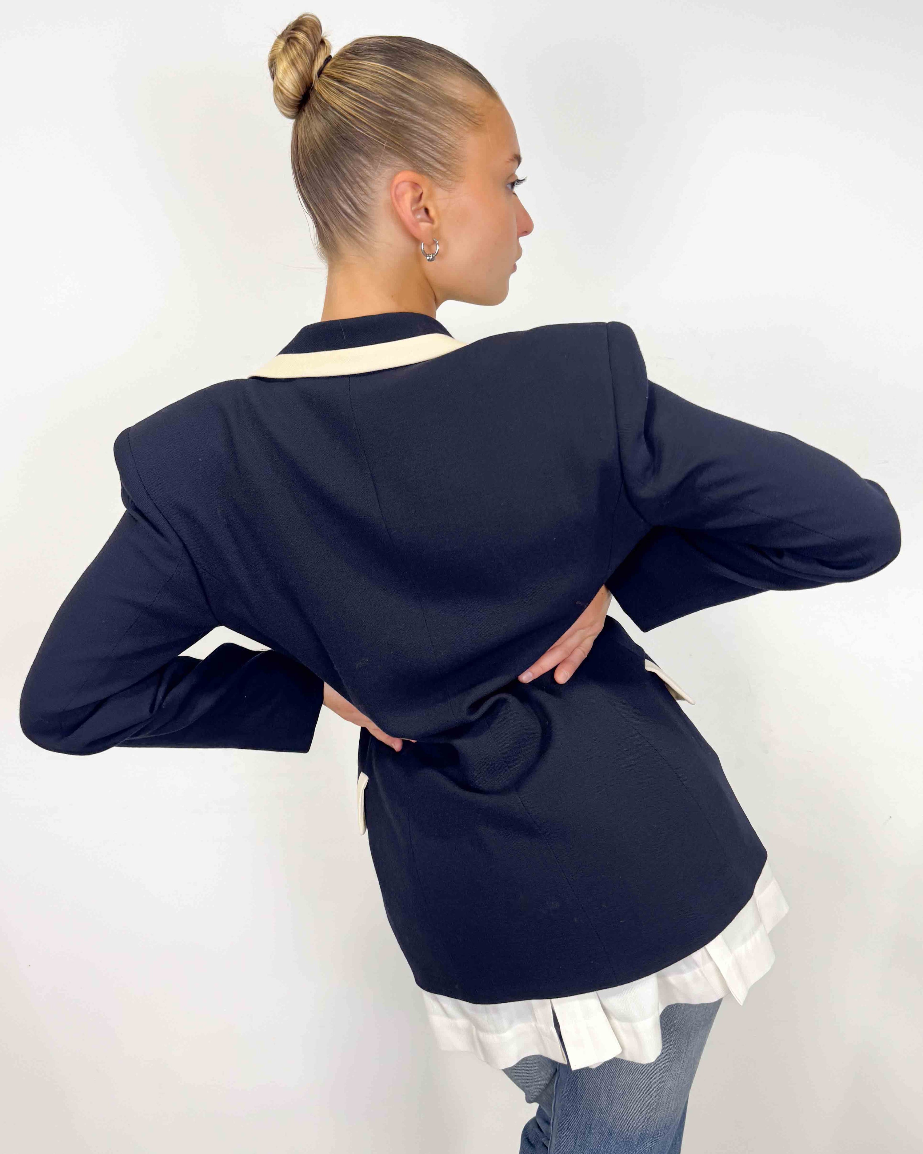 The petra blazer