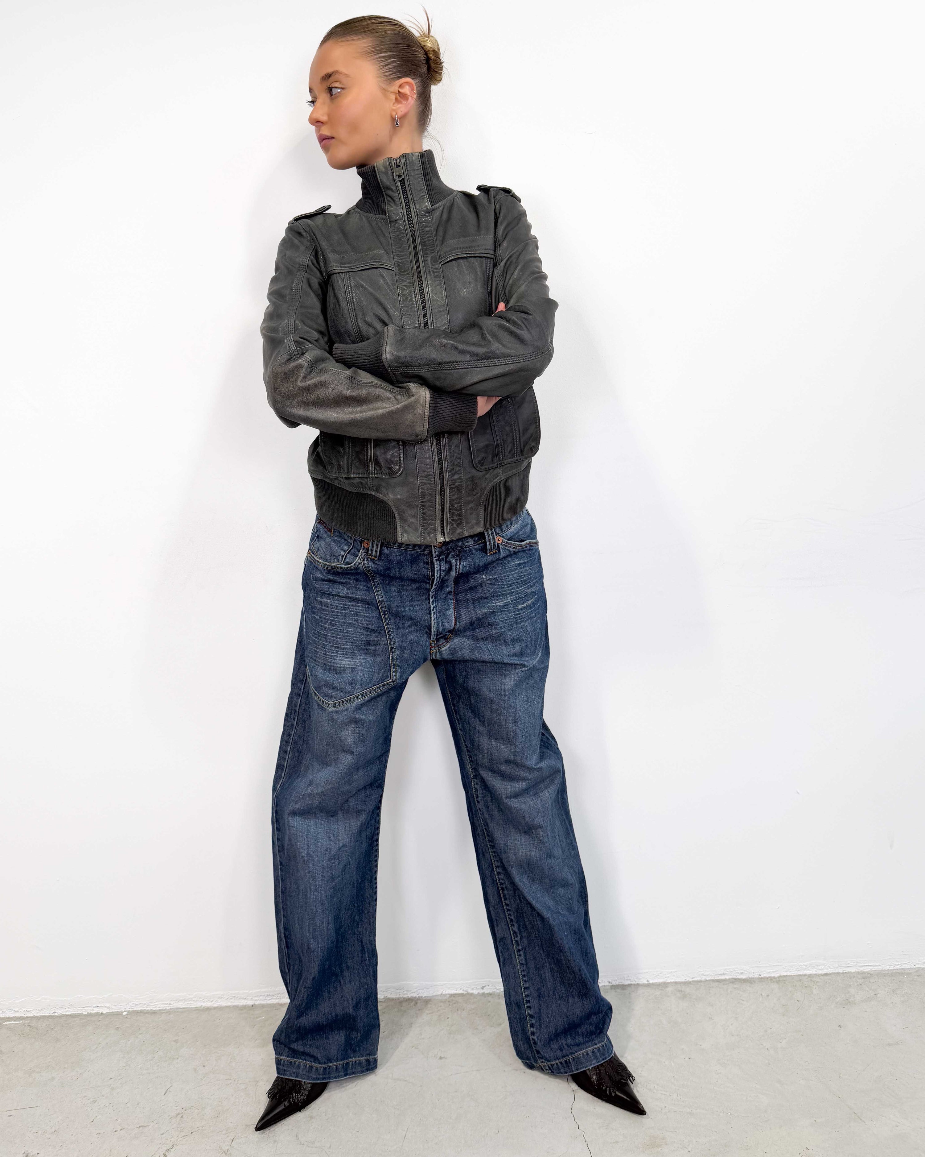 The vanja leather jacket
