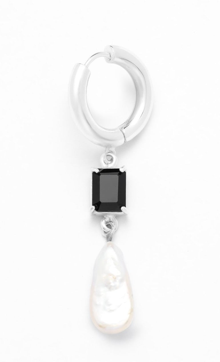 Onix & pearl loa hoop