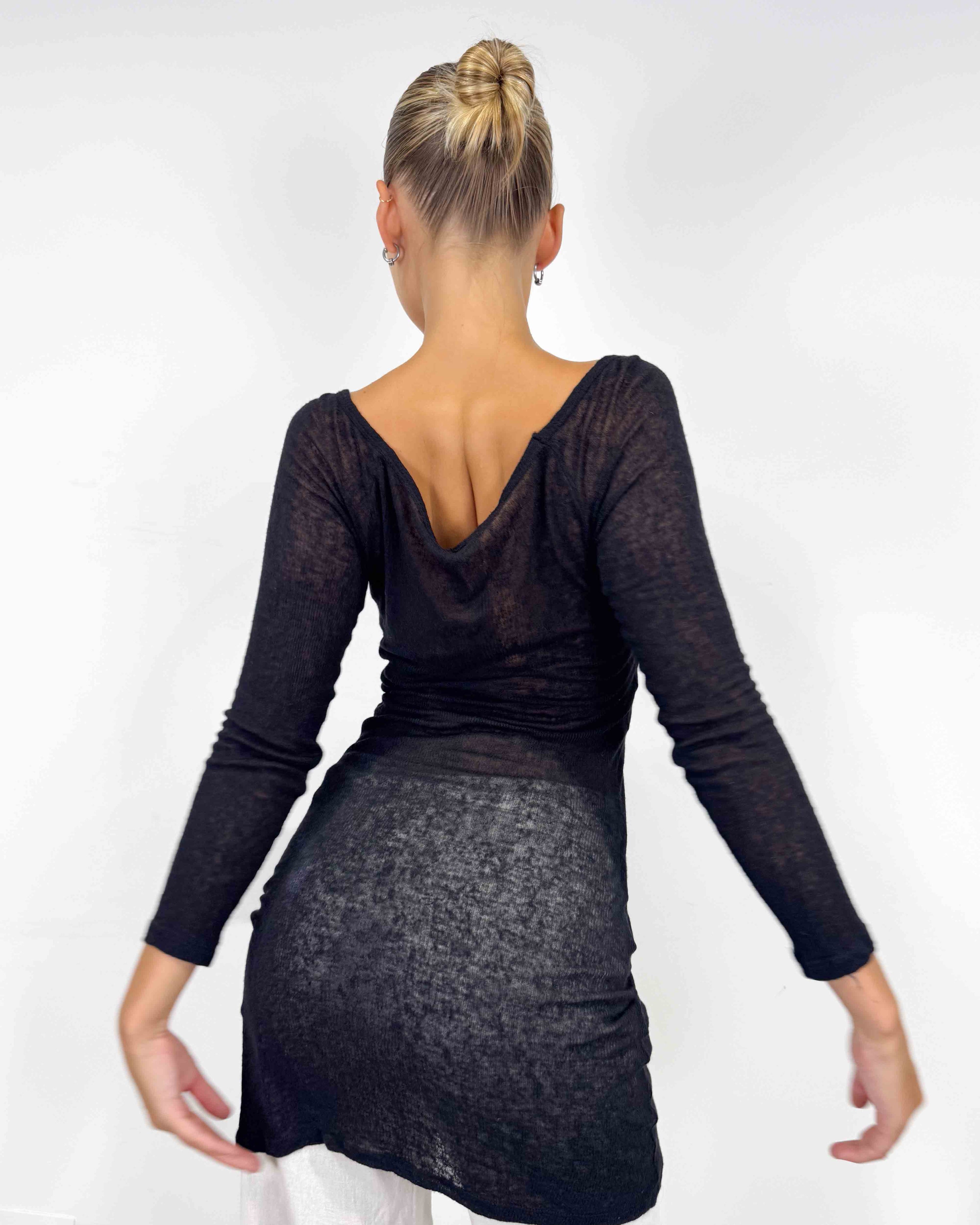 The amelia top