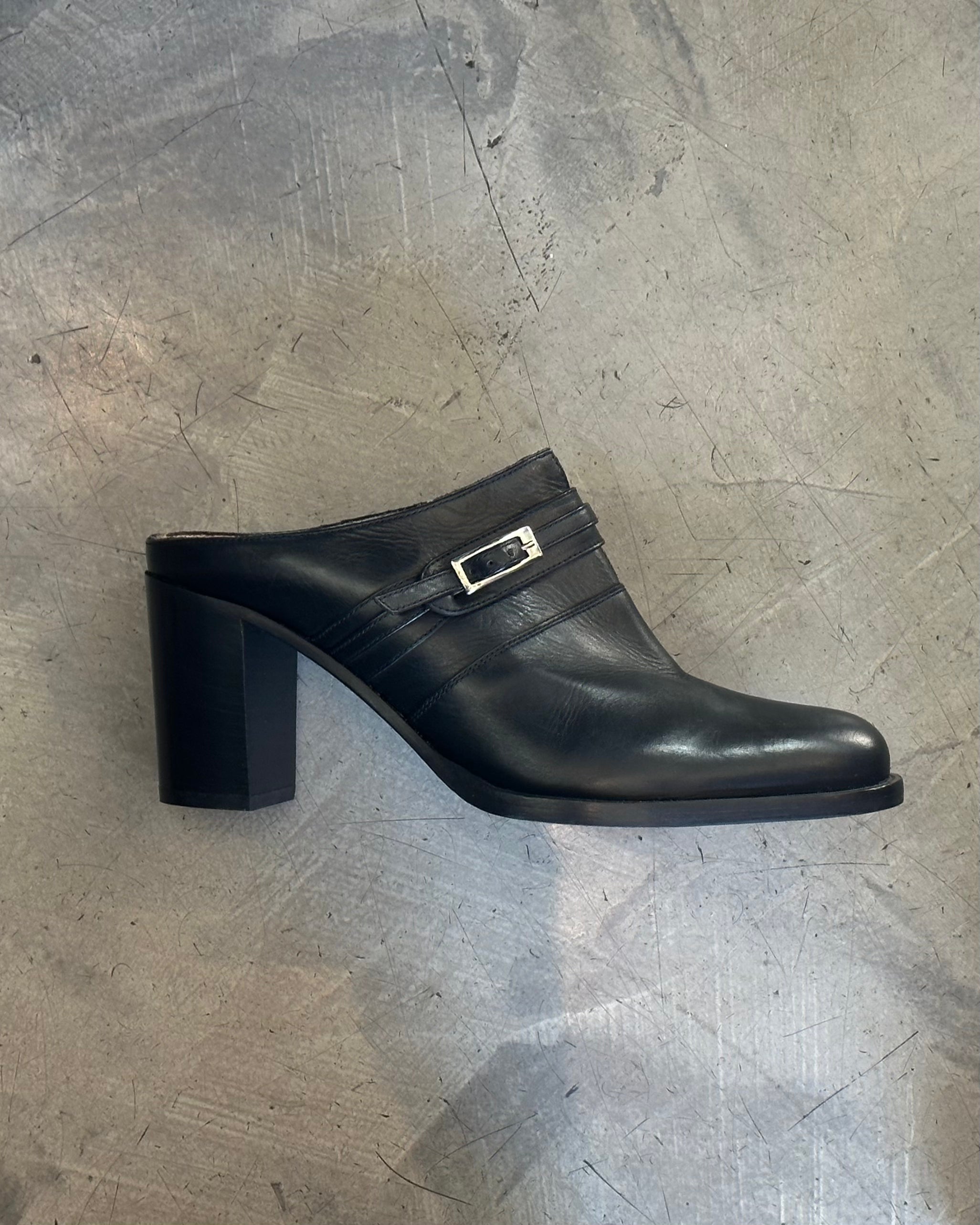 The bianca clogs