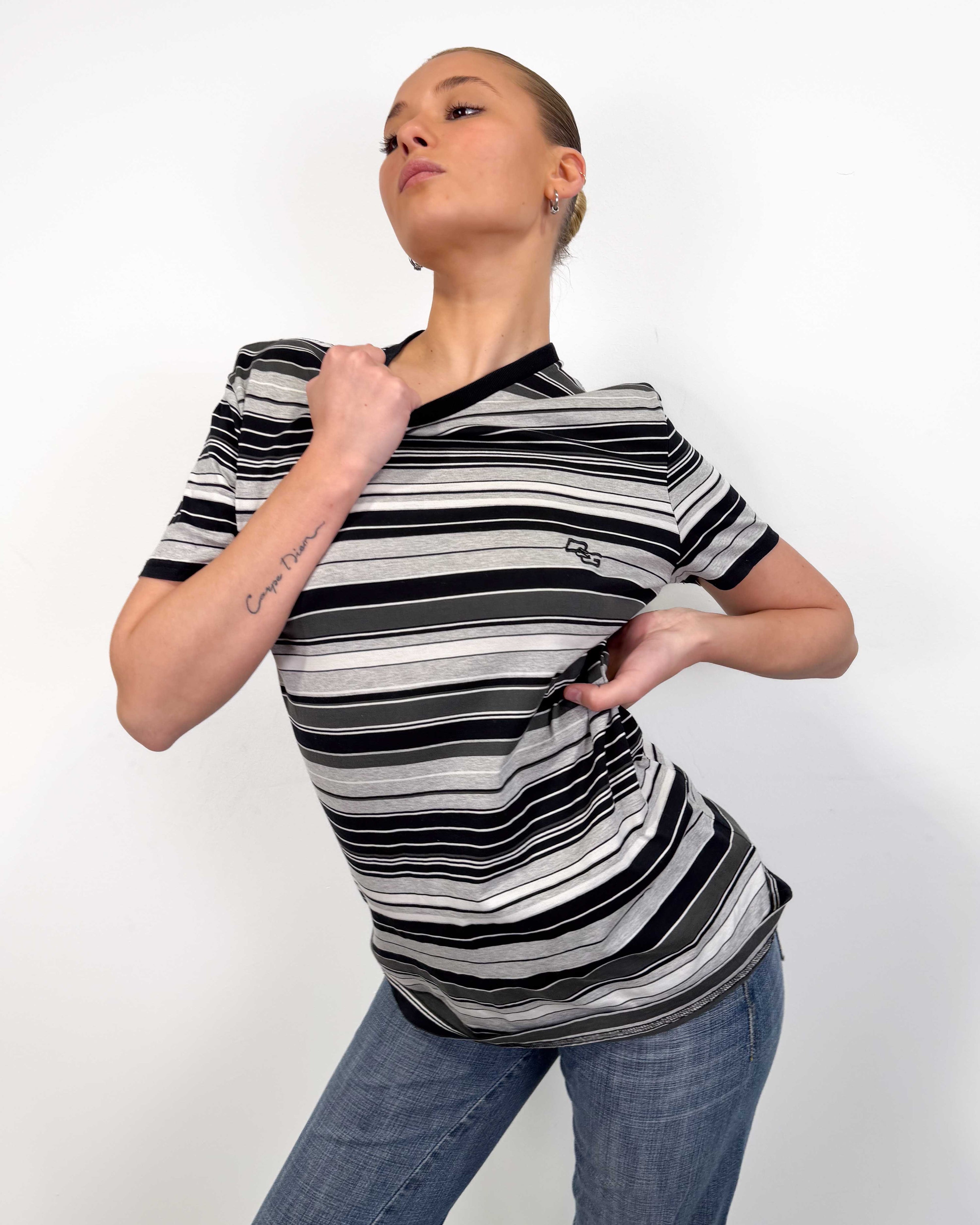 The nuria t-shirt by dolce & gabbana