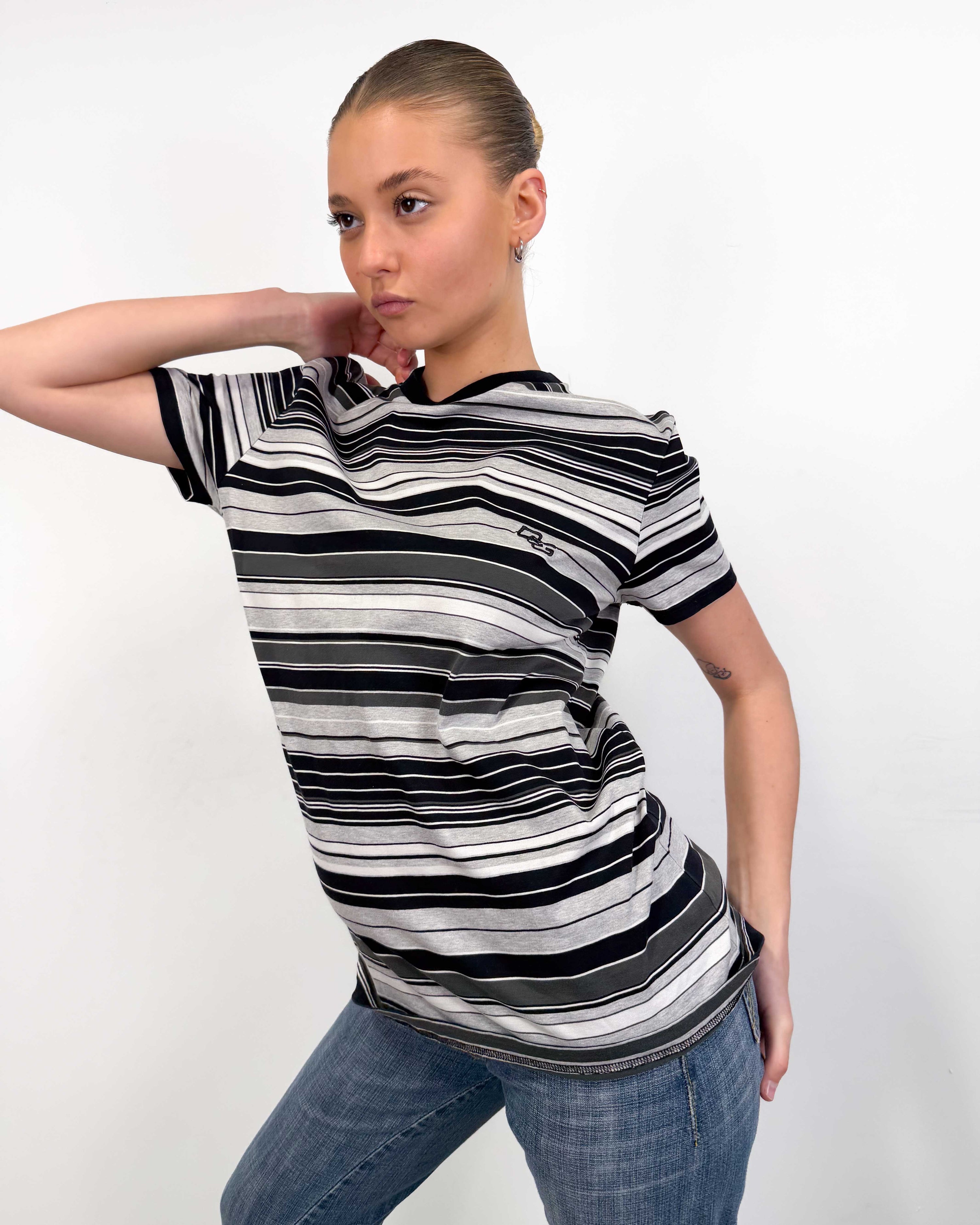 The nuria t-shirt by dolce & gabbana