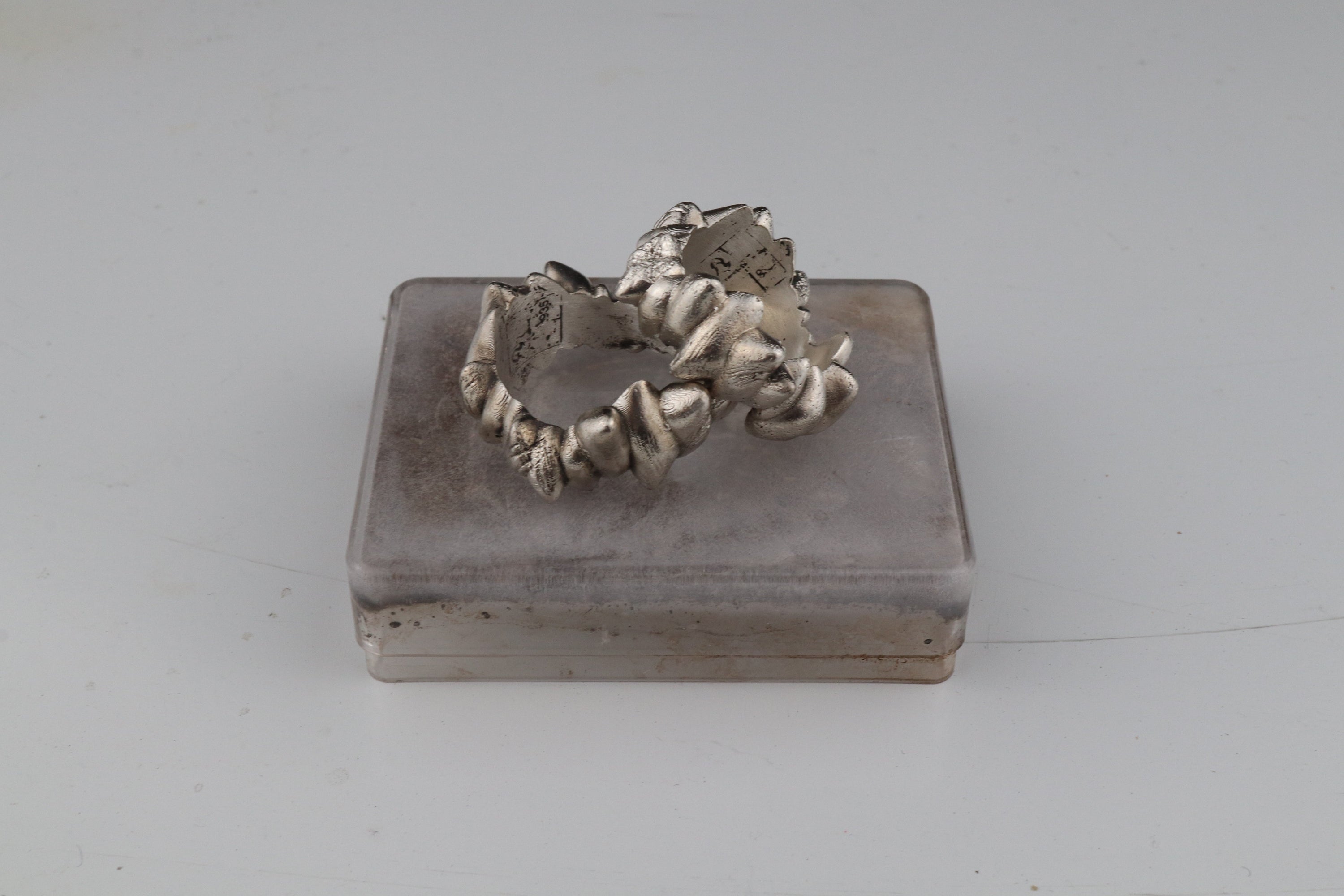 01-piece series canine ring
