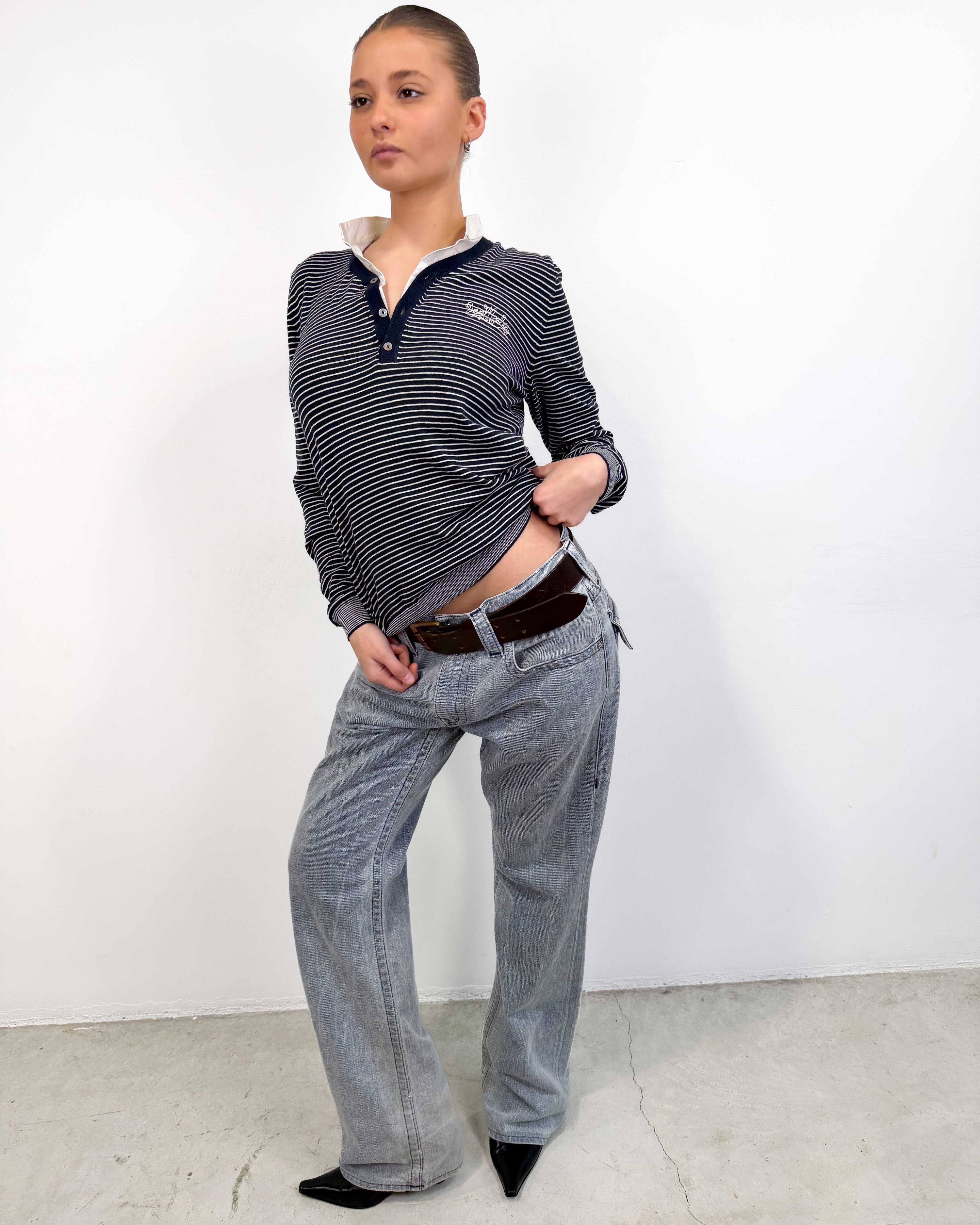 The nazli shirt by moschino