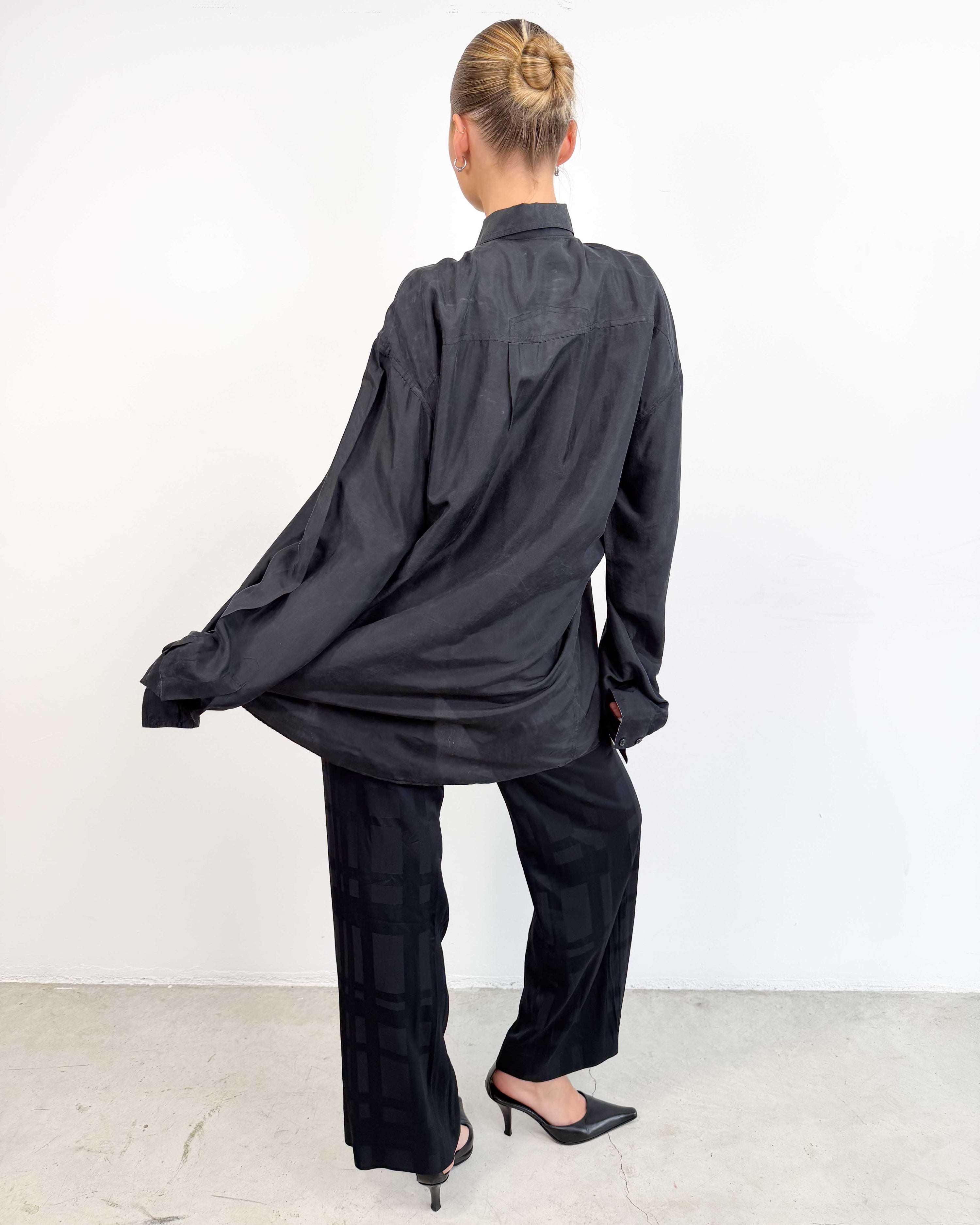 The magda shirt
