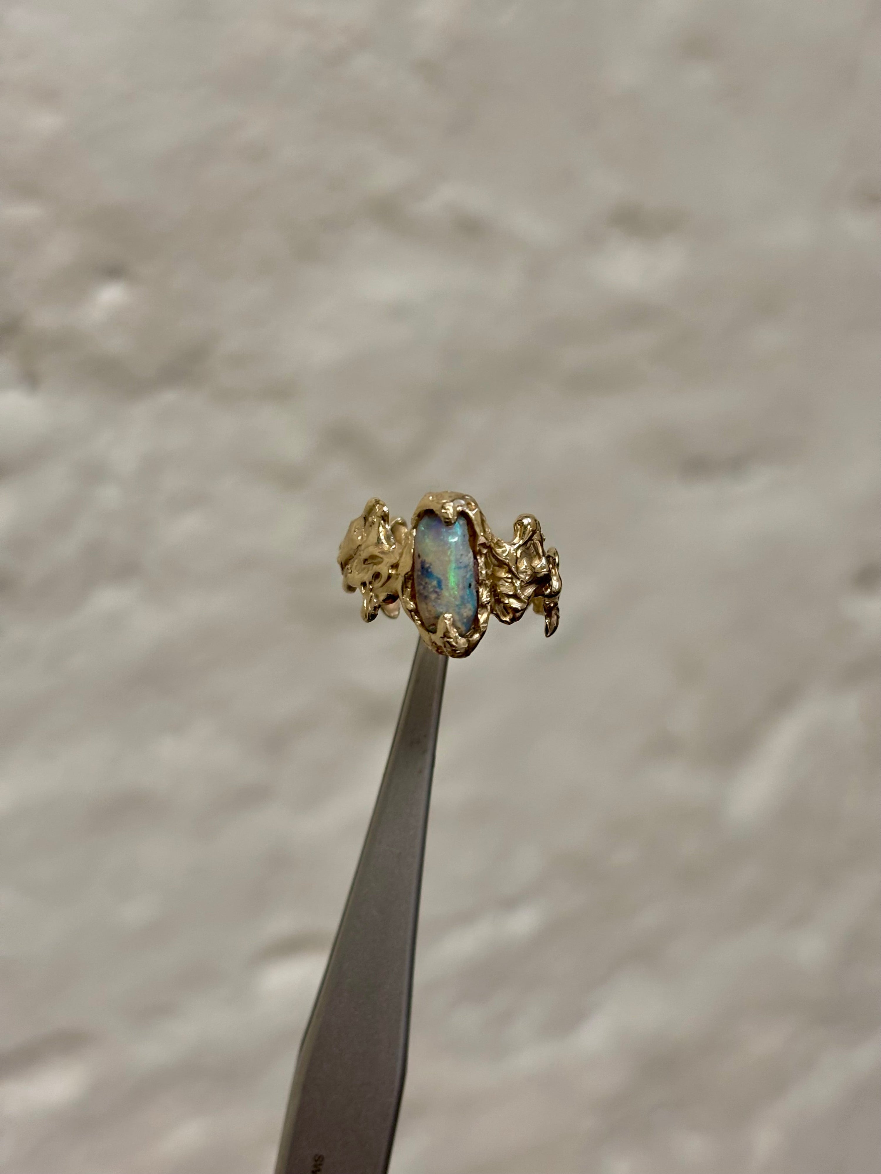 Serene ring - gold size k