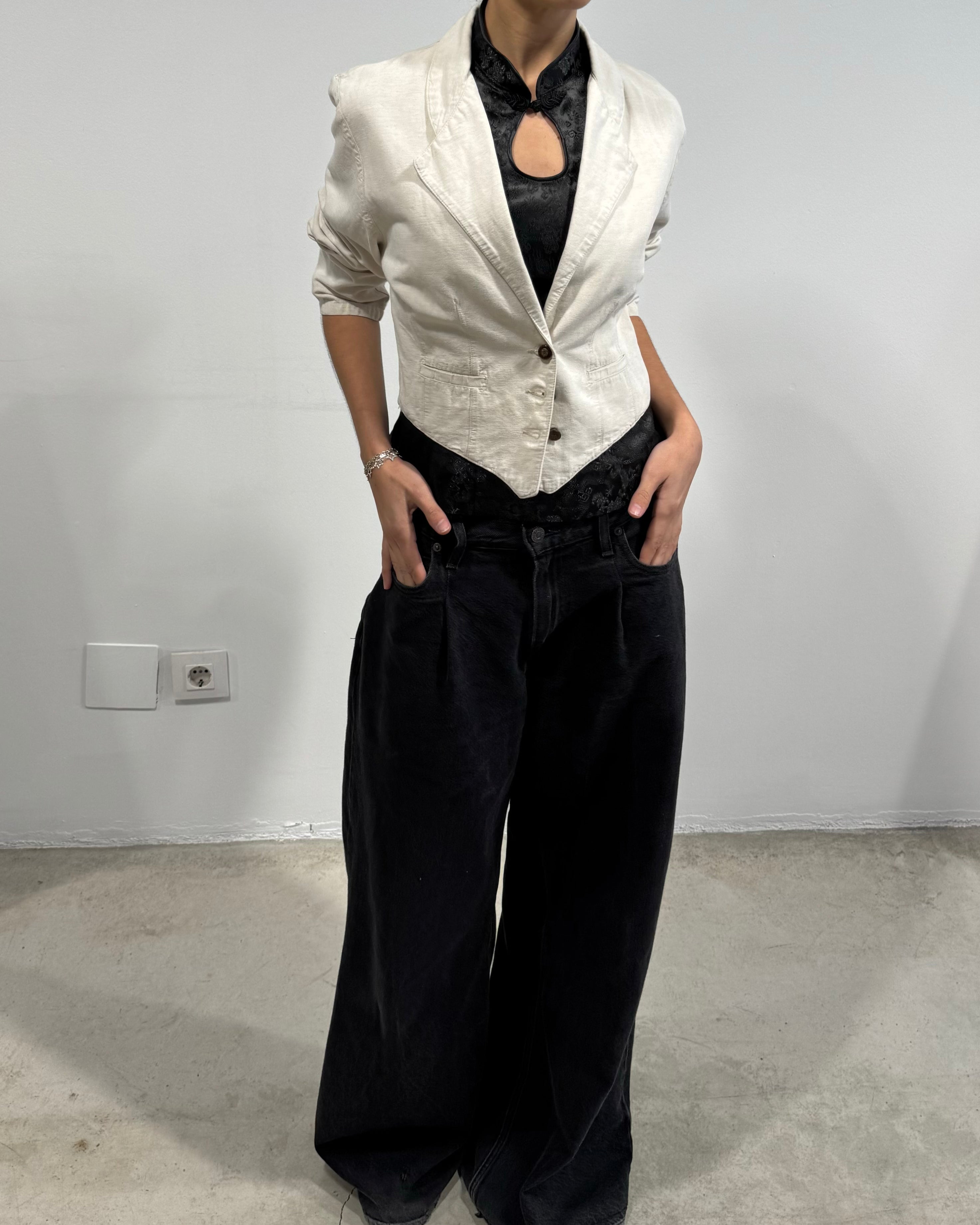 The fabianne blazer